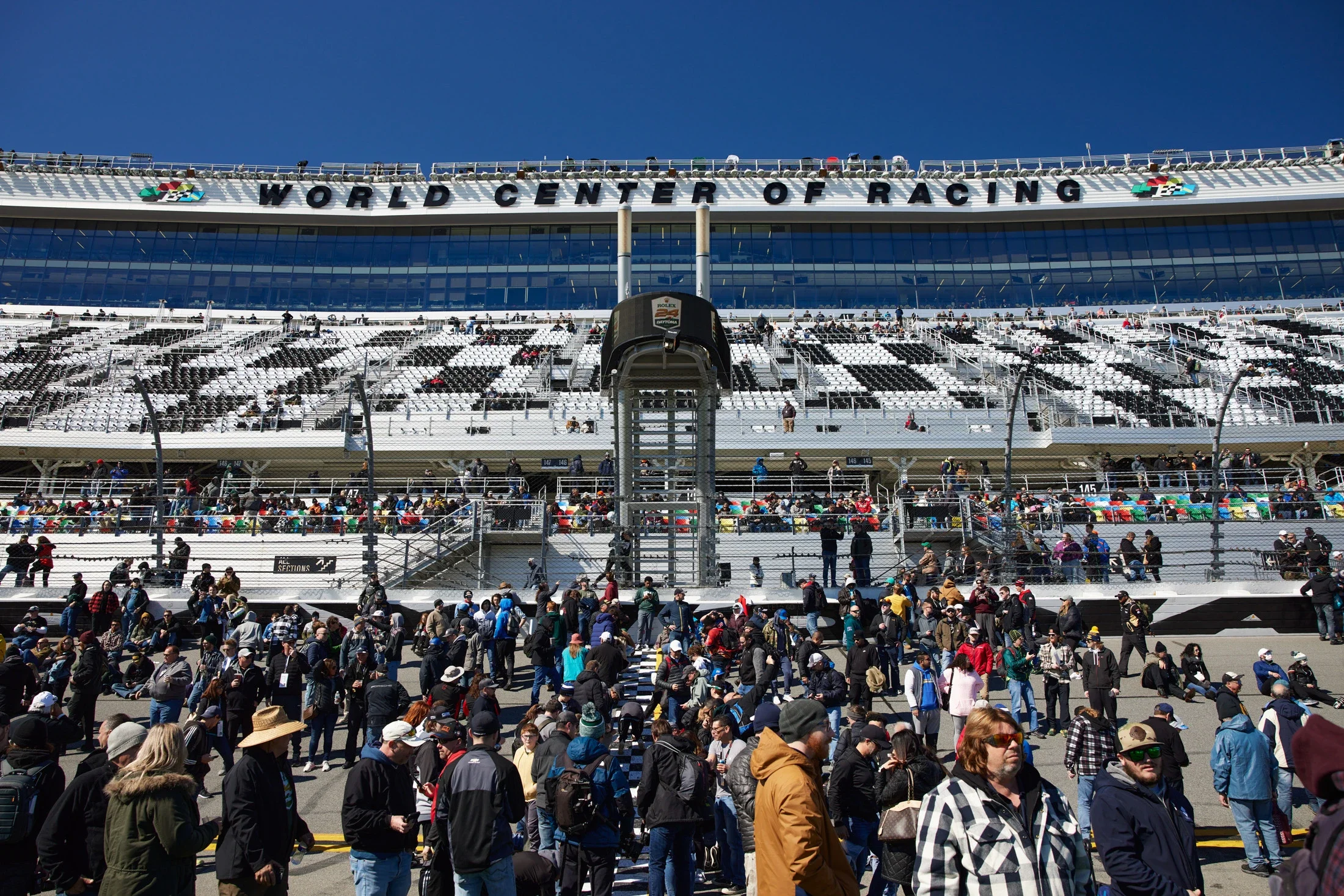 photographe automobile bourg en bresse – 24H de Daytona USA IMSA stadium