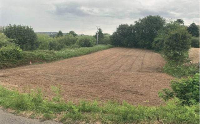 finca urbana oleiros