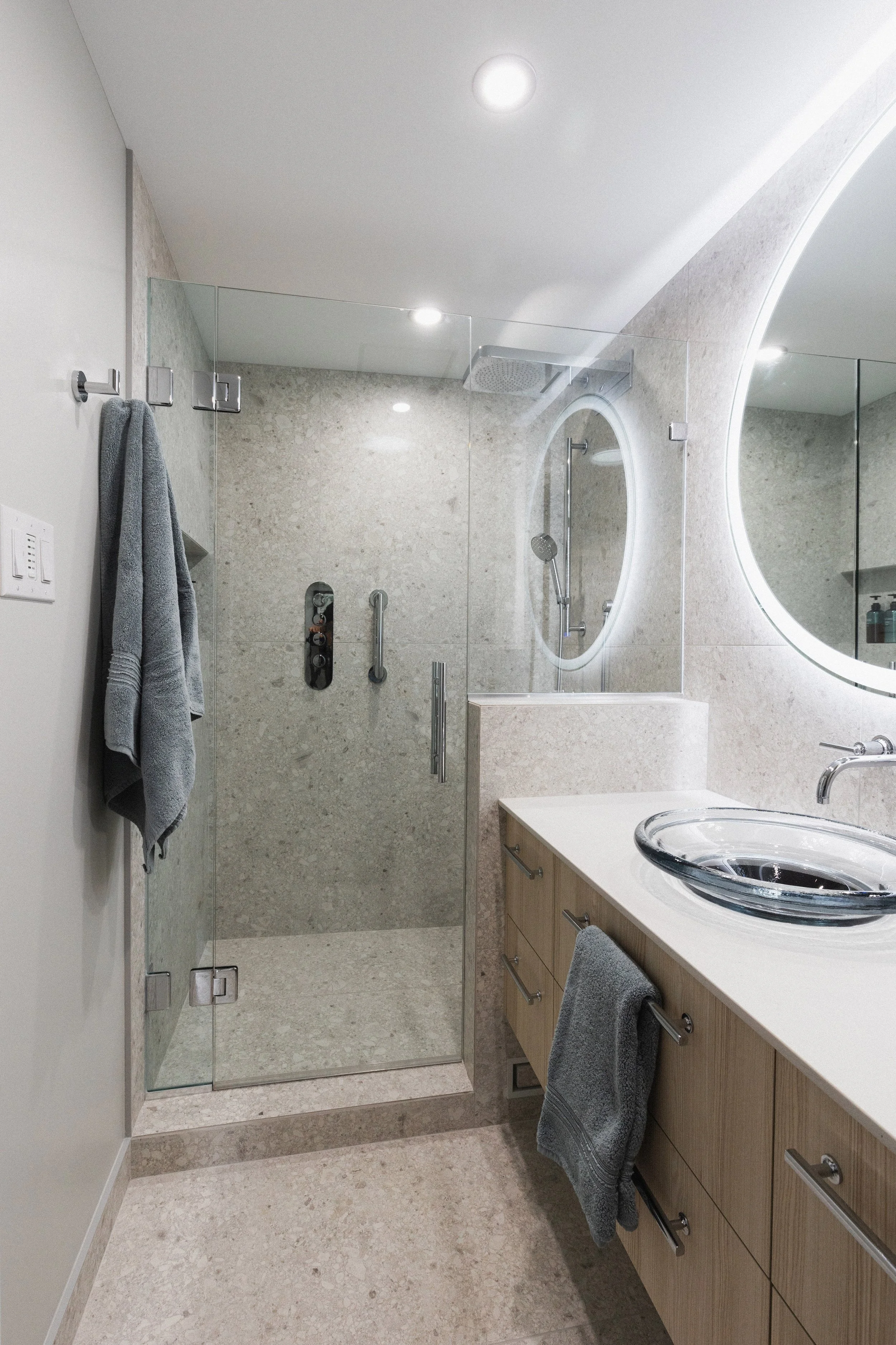 BungalowID_Buckingham_Bathroom_2_reduced.jpg