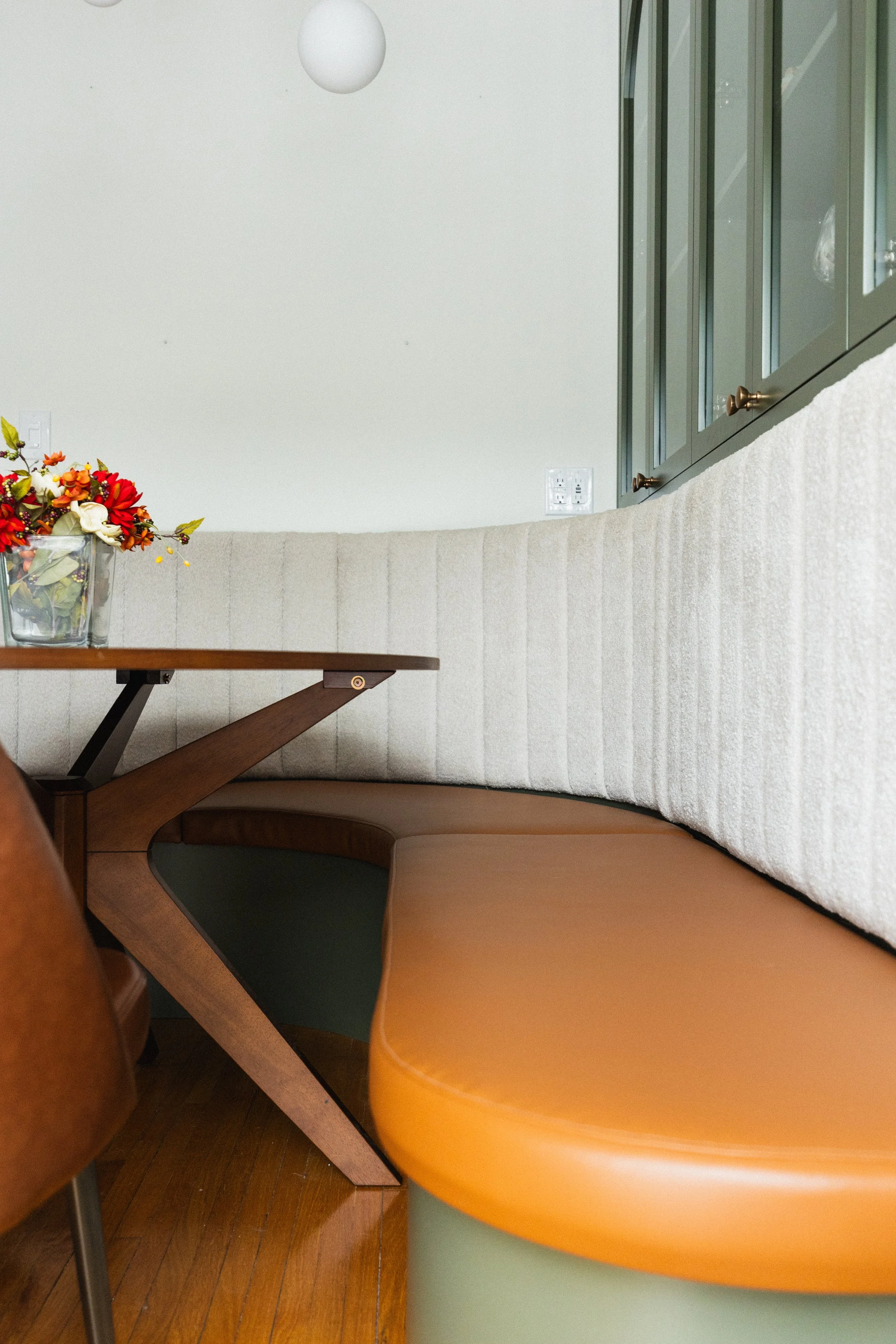 BungalowID_Kitson_Dining Room_12.jpg
