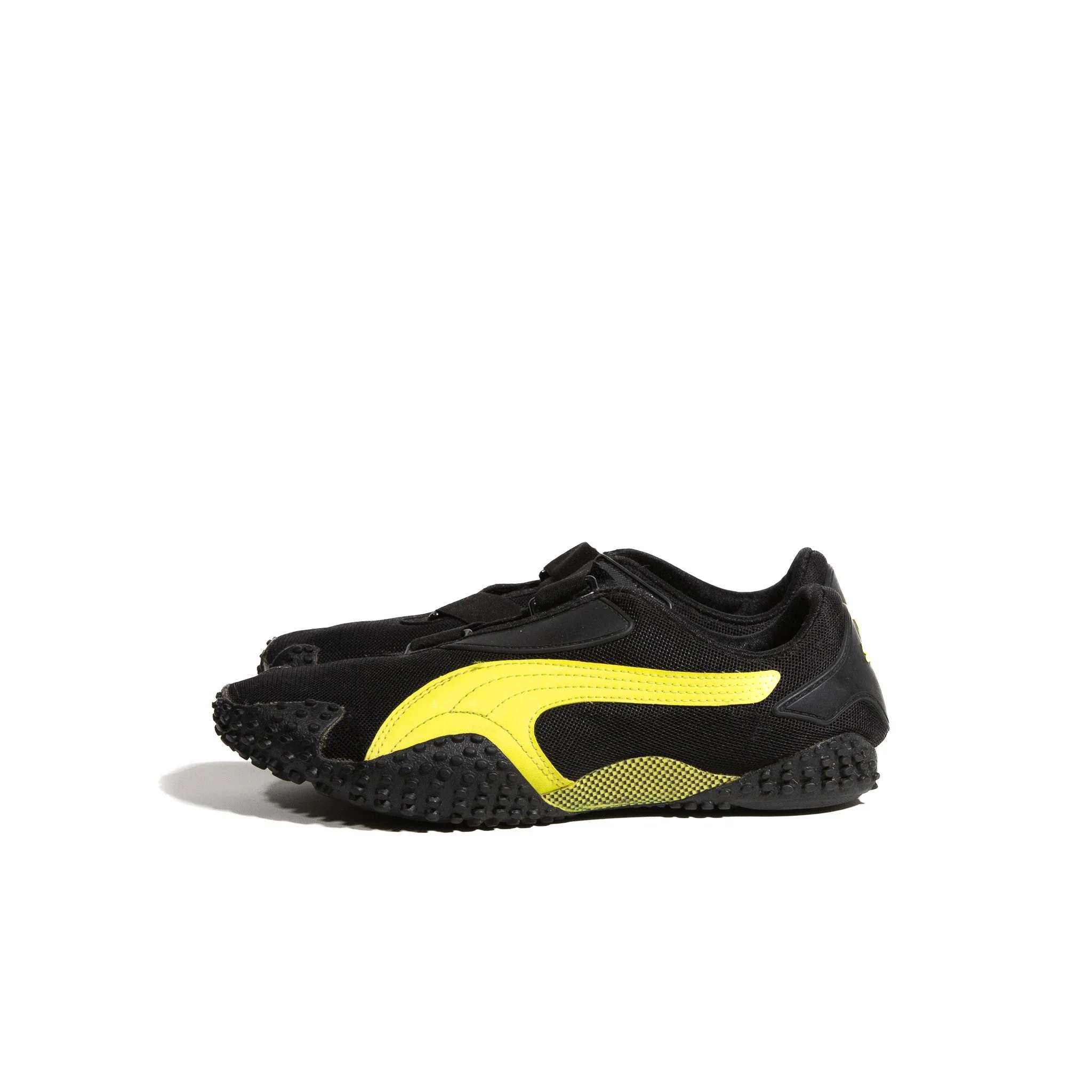 Vintage Puma Velcro Sneaker (W7.5)