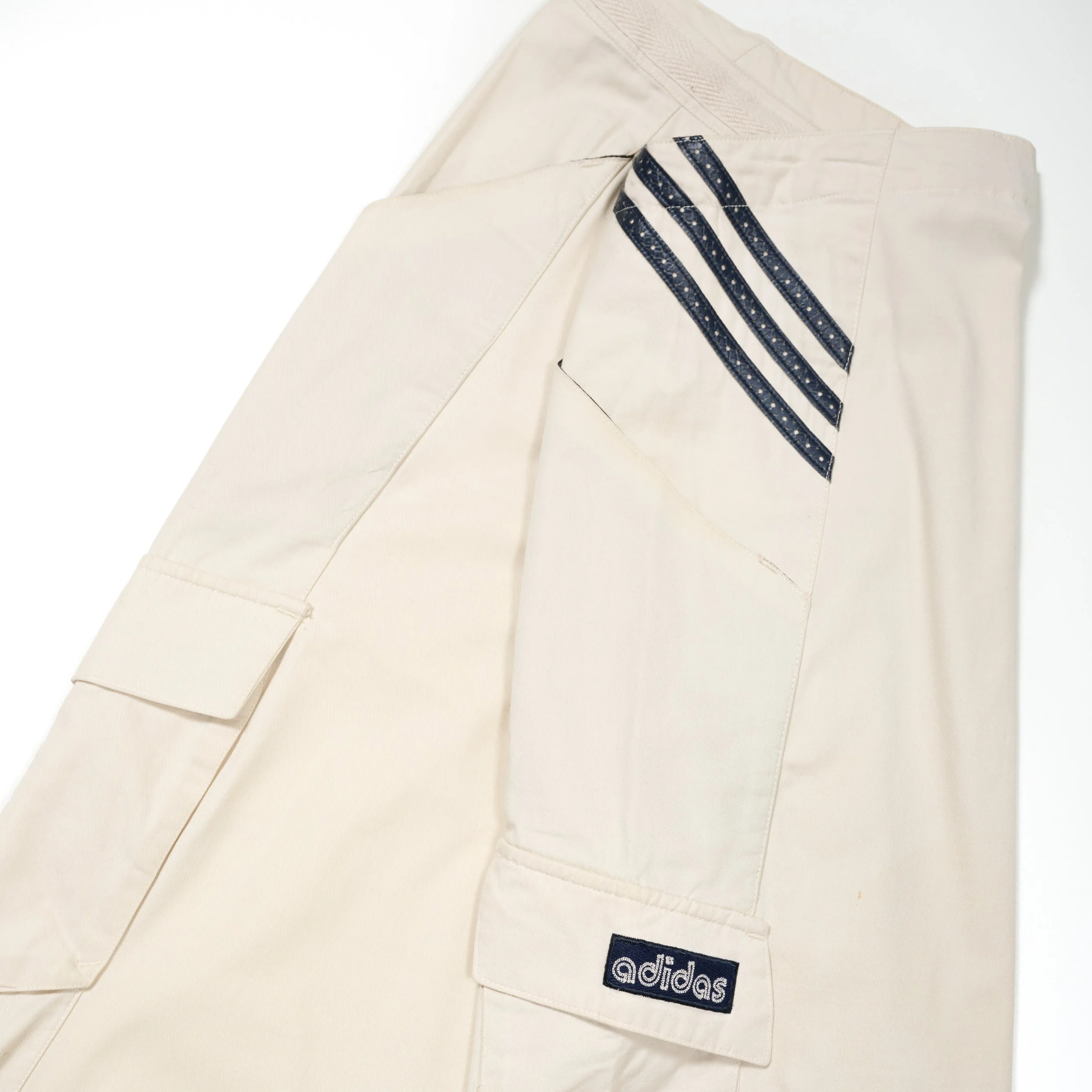 2025_10_17_ROCKI_BOTTOM_FLATLAYS03280328All Images0741.jpg