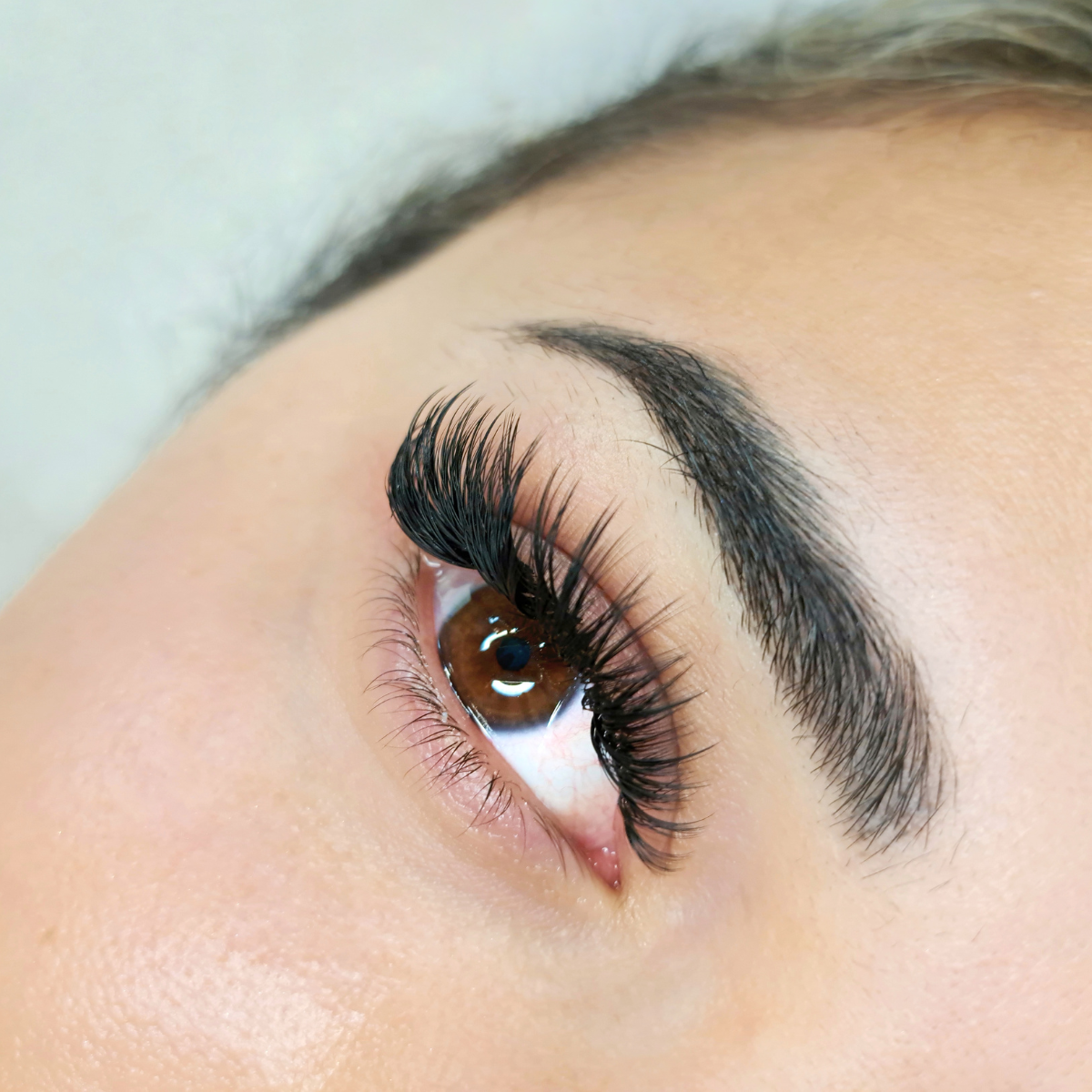 Extensiones de Pestañas  Efecto Rímel