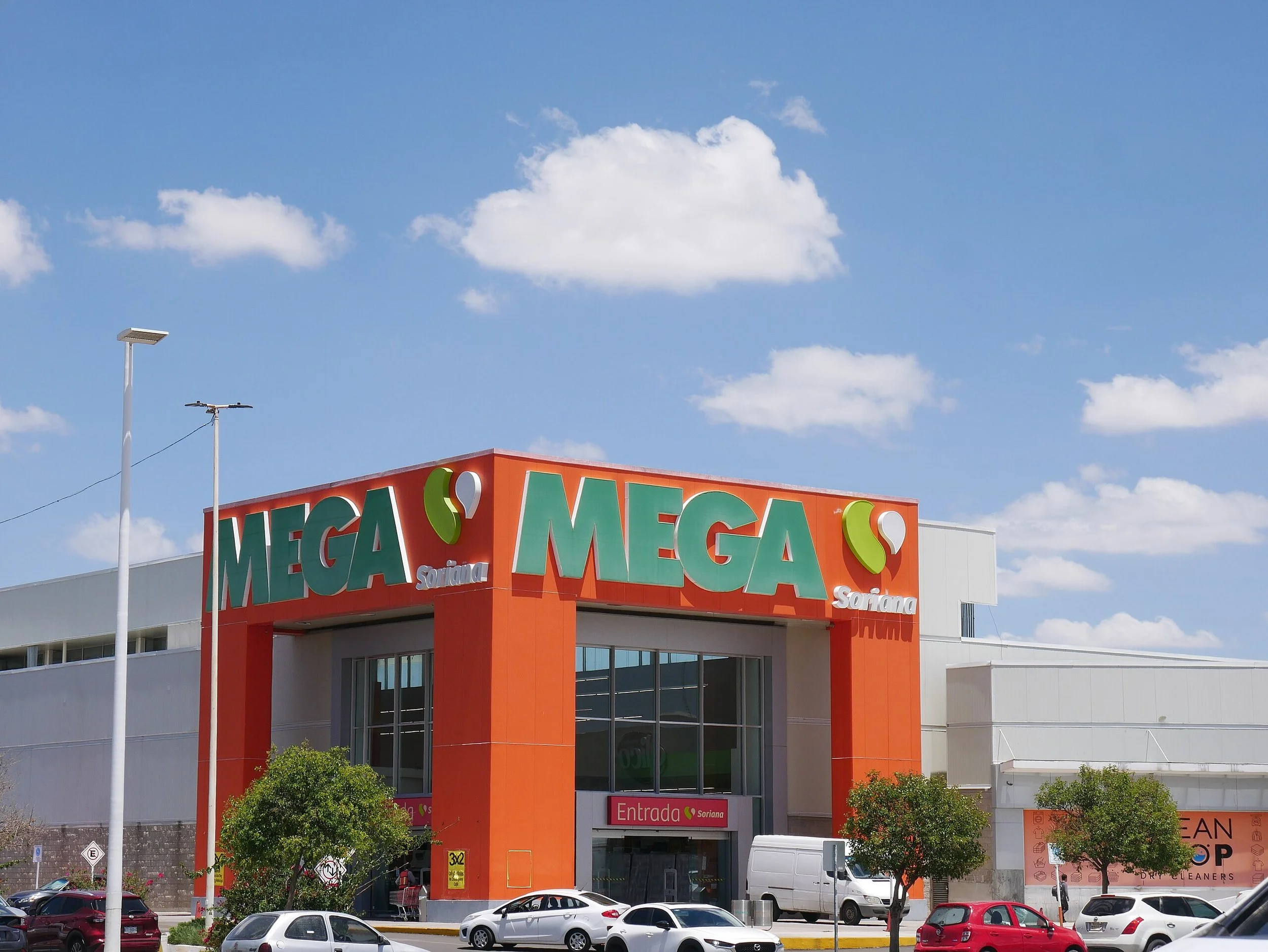 Mega_Soriana_en_Aguascalientes.jpg