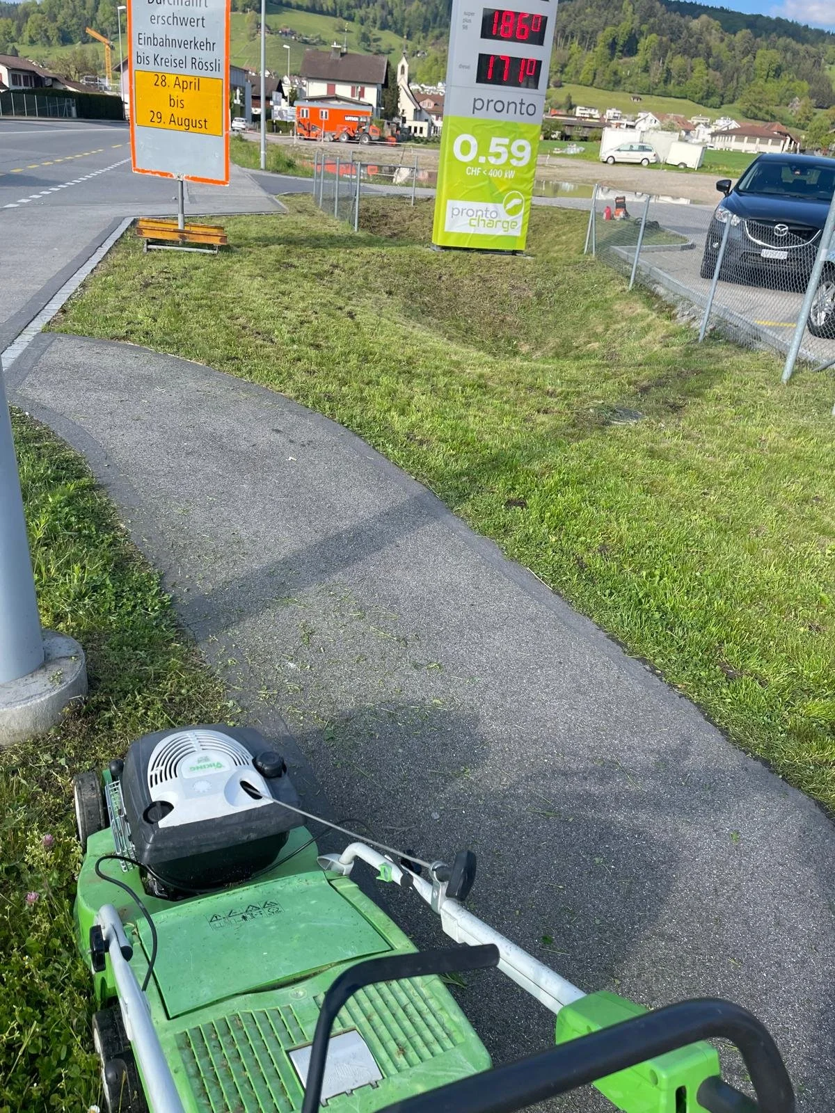 WhatsApp Image 2025-12-02 at 20.18.05 (3).jpeg