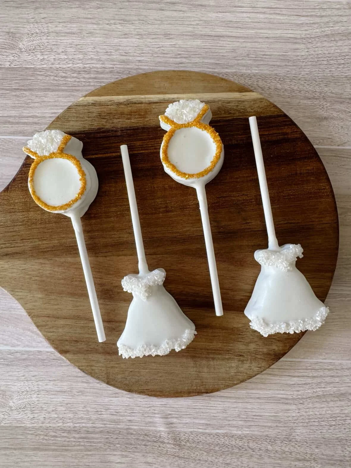 vendor showcase: Poppin Cake Pops