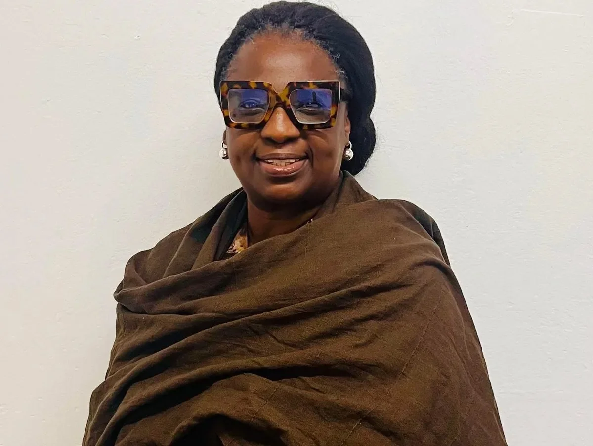 Dr. Carol Labor