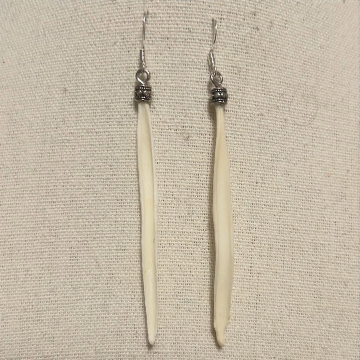 These are unusually simple for me. These baculum are on the smaller side (no shade; I&rsquo;m sure he had a great personality 😜) so additional embellishments overpowered them. A little subtle, &ldquo;Huh, what&rsquo;s that then?&rdquo; for your jewe