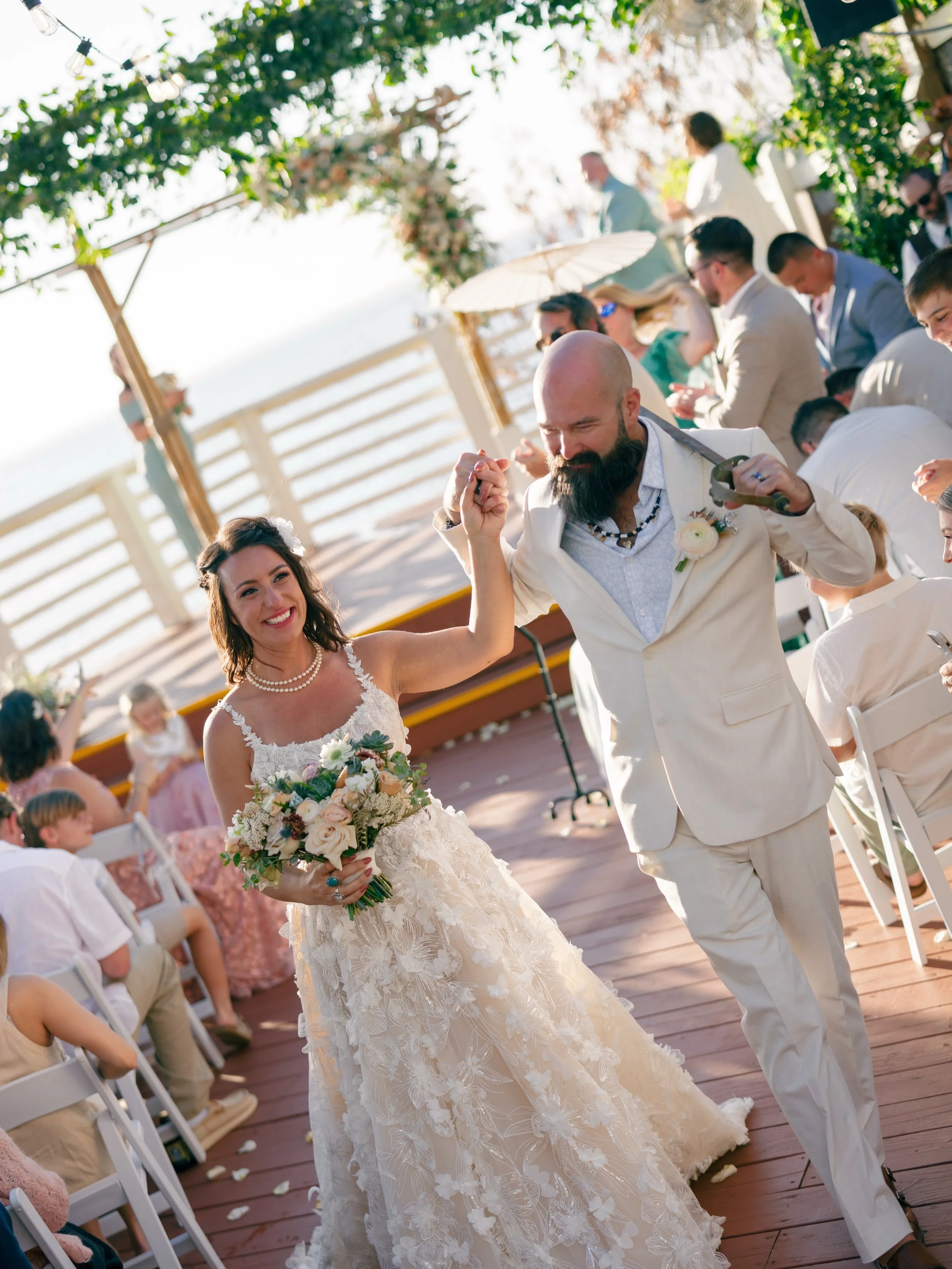 Rachelle and Tony&rsquo;s wedding was so beautiful. The view for their ceremony was unmatched!😍

Such a joy to be a part of their special day! 

Inquire through the link in our bio for your 2026 or 2027 wedding. 

Creative Team
Planner: @feteflora
P