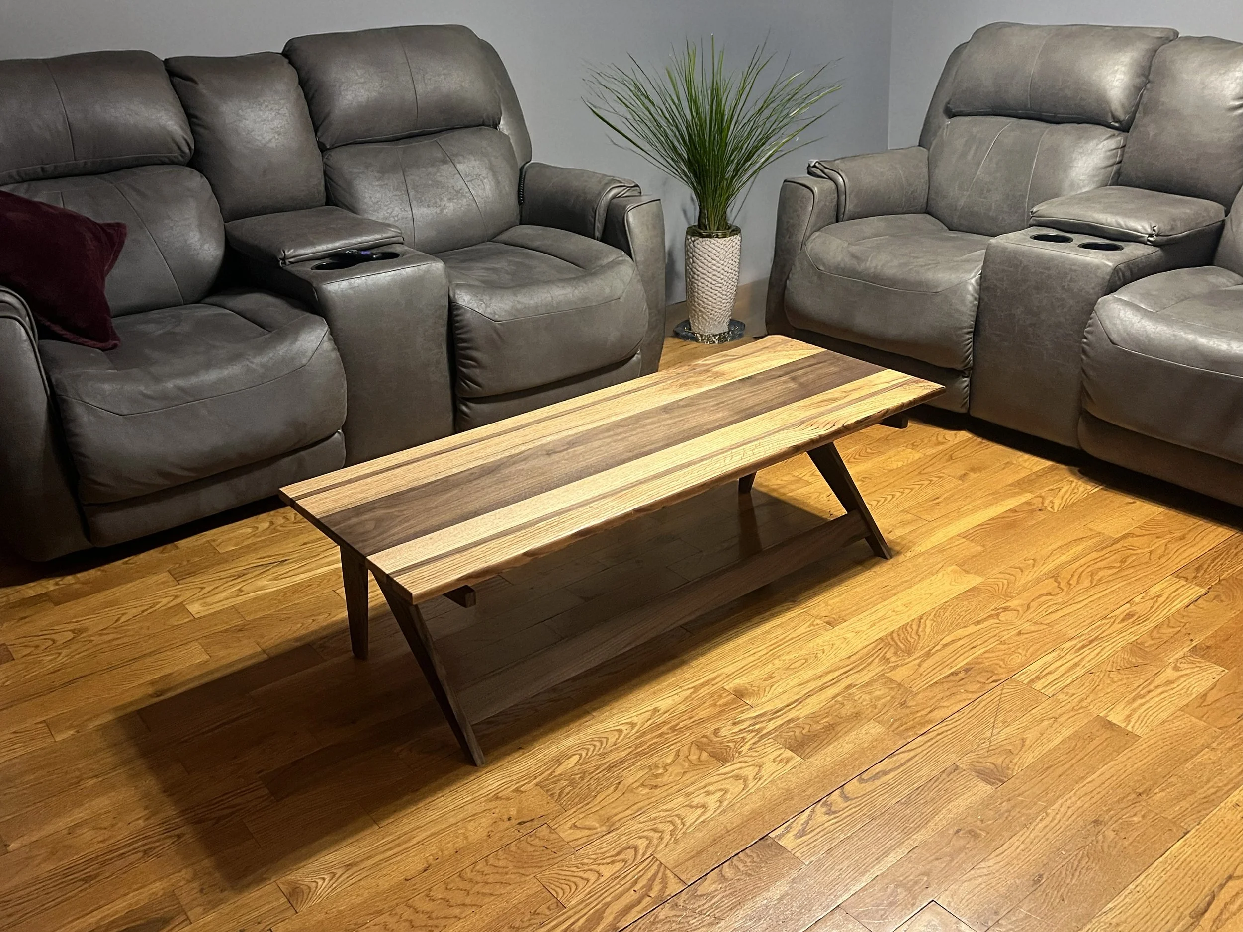 Nekuda Coffee Table