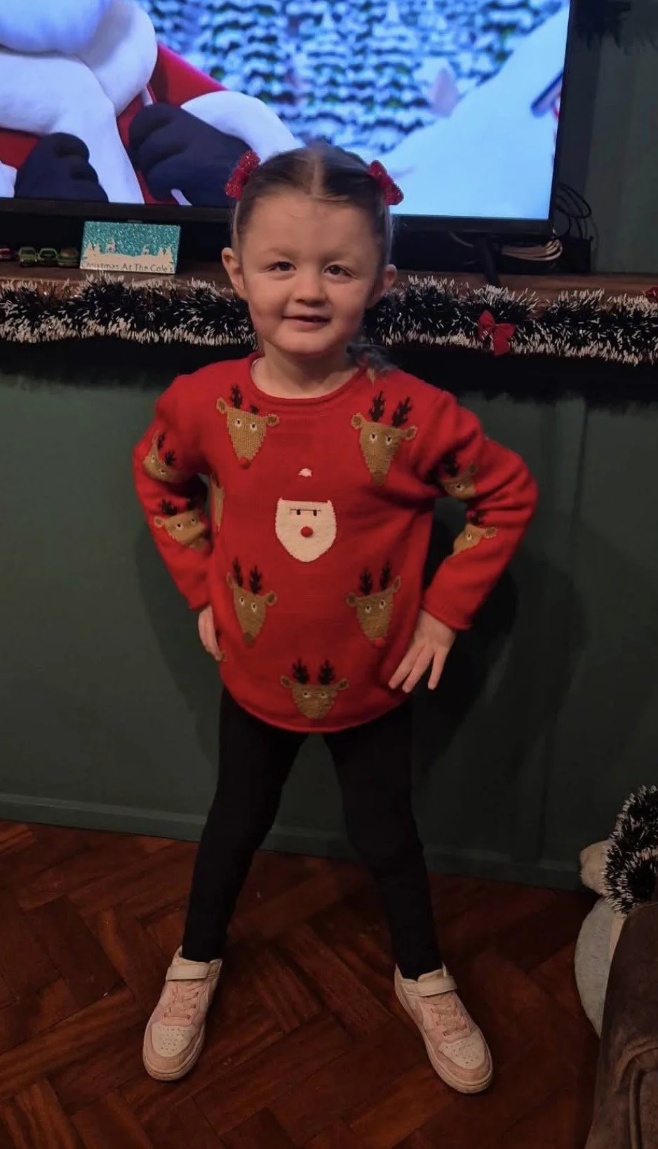 Kyra Cole (UK) Suzanna (mom) 22.jpg