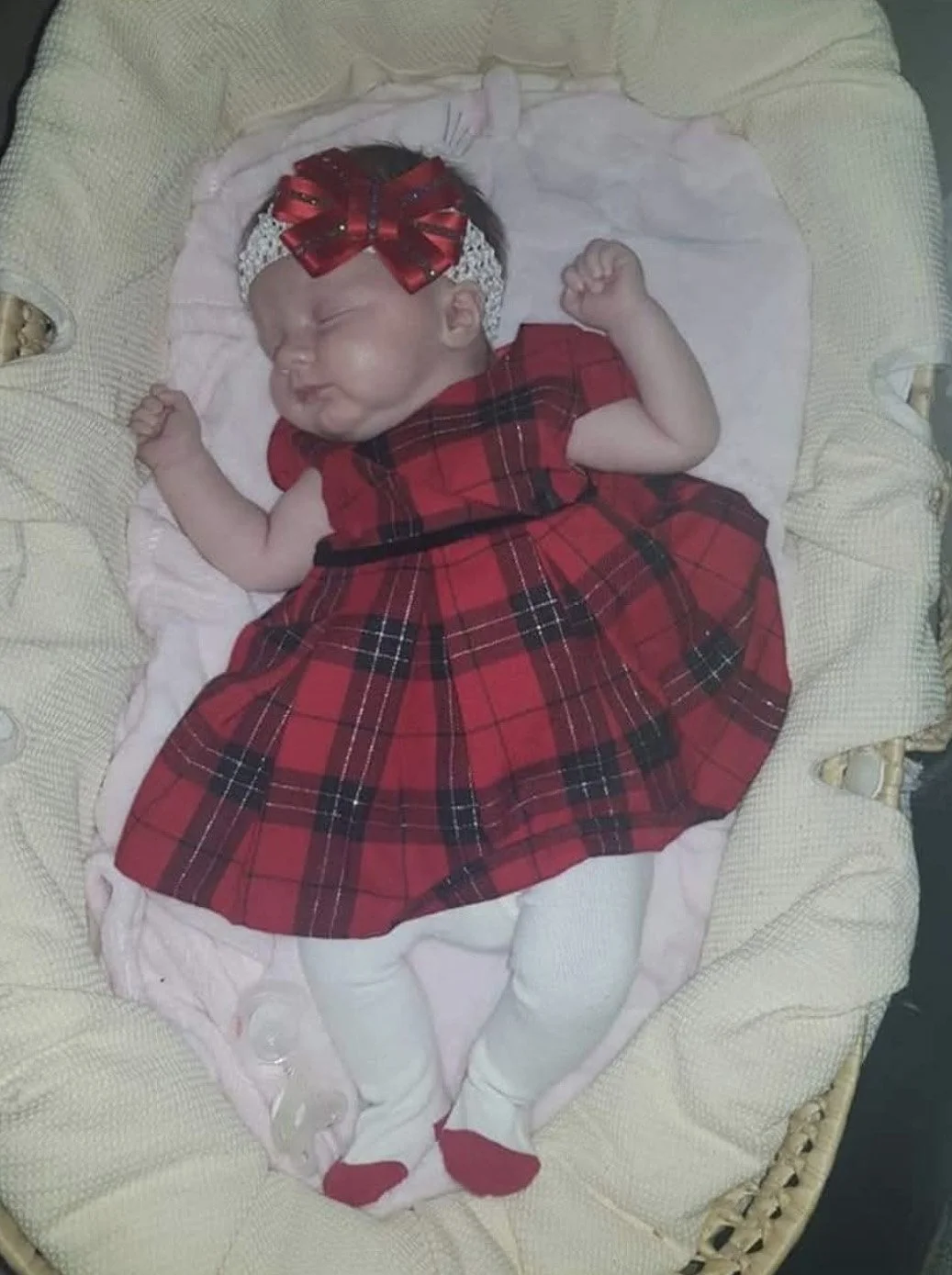 Kyra Cole (UK) Suzanna (mom) 17.jpg