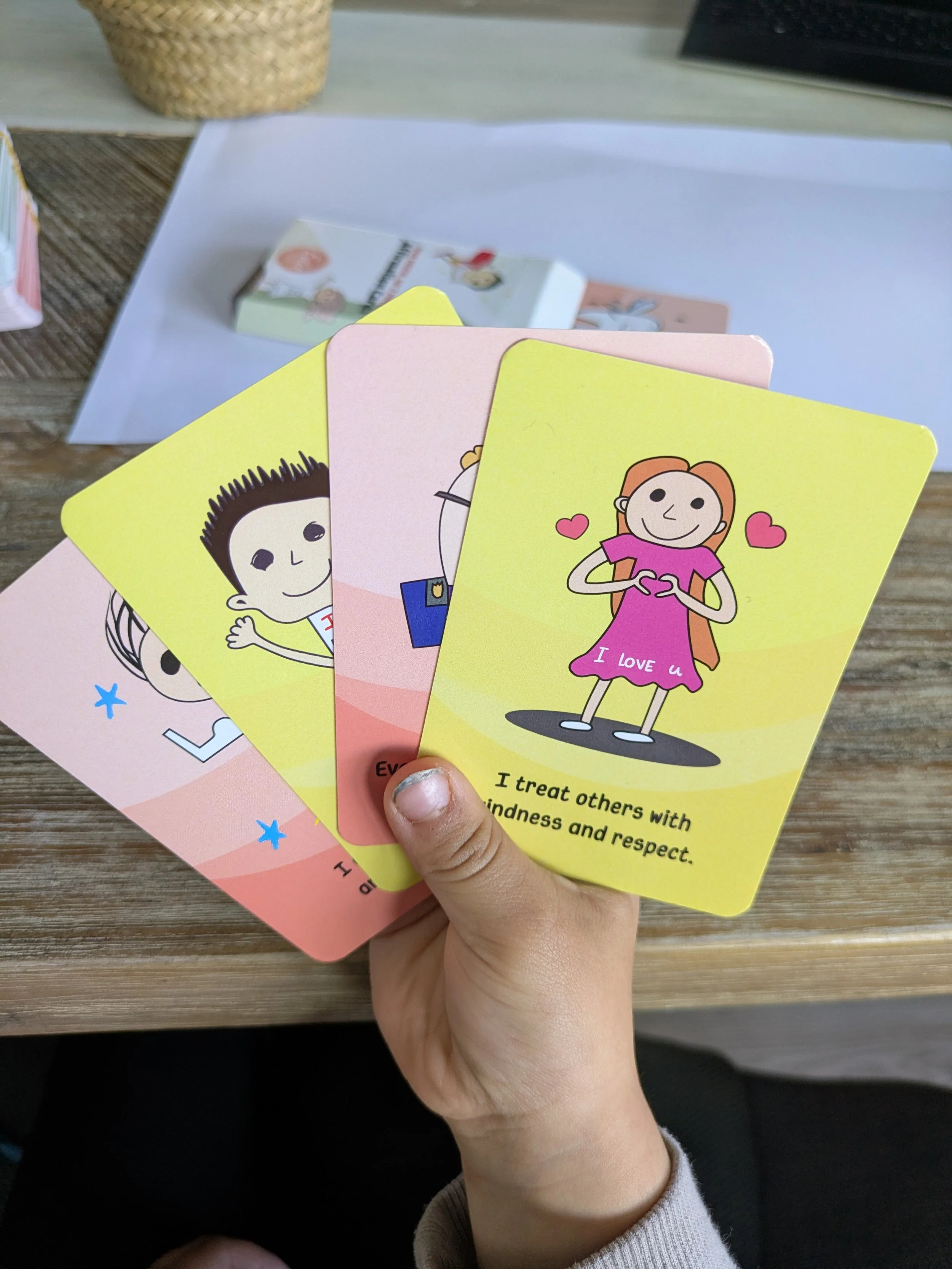 Cards_little hands_EN (2).jpg
