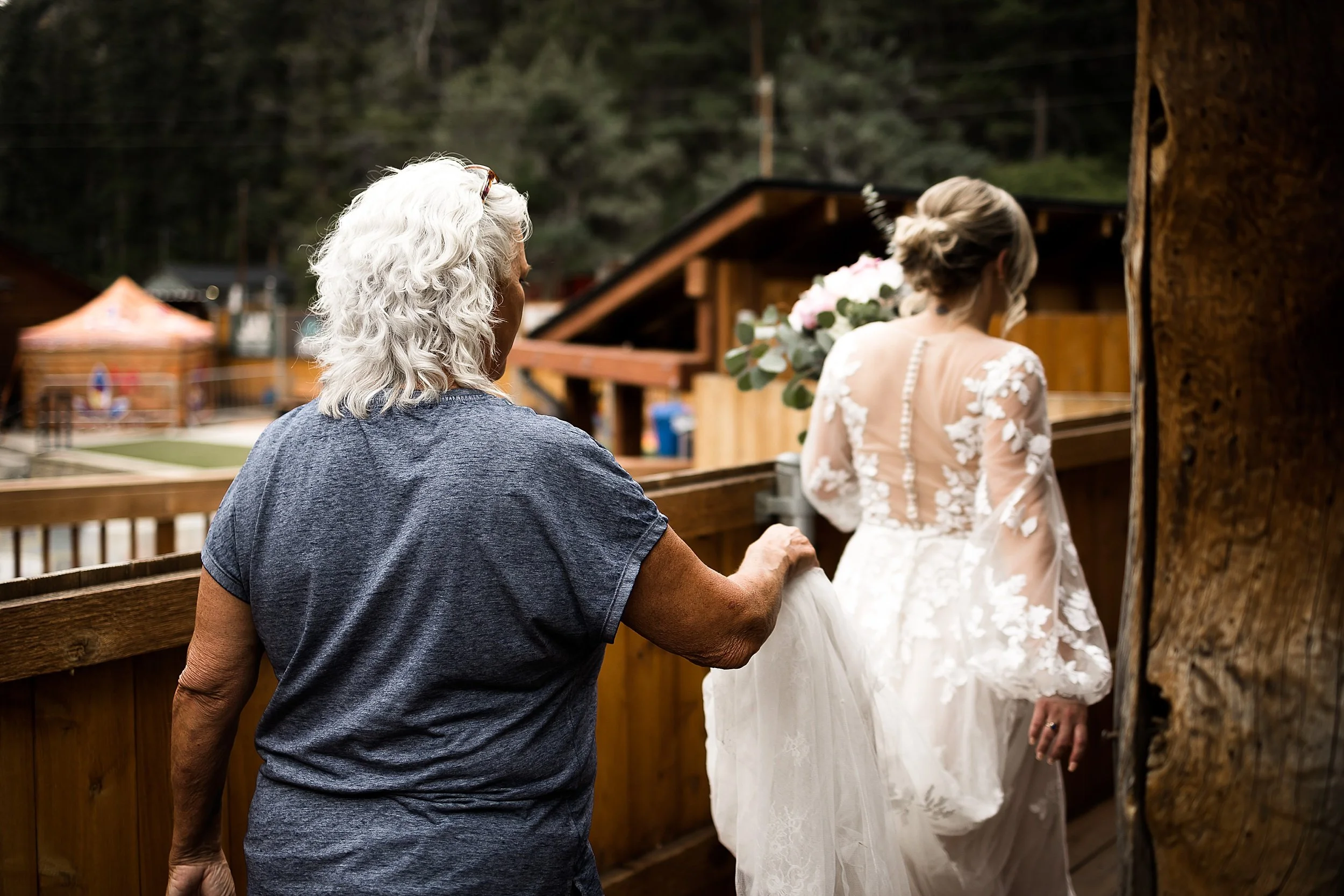 Summer Wedding at The Mishawaka Amphitheater_0006.jpg
