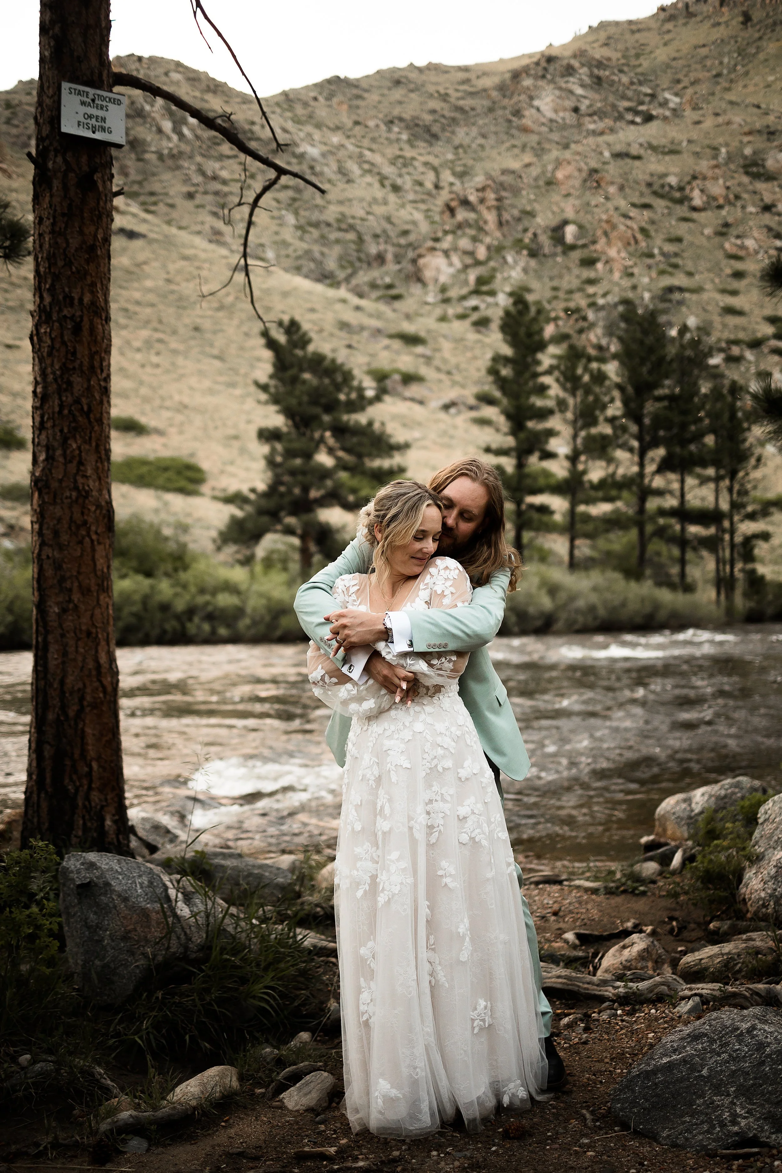 Summer Wedding at The Mishawaka Amphitheater_0096.jpg