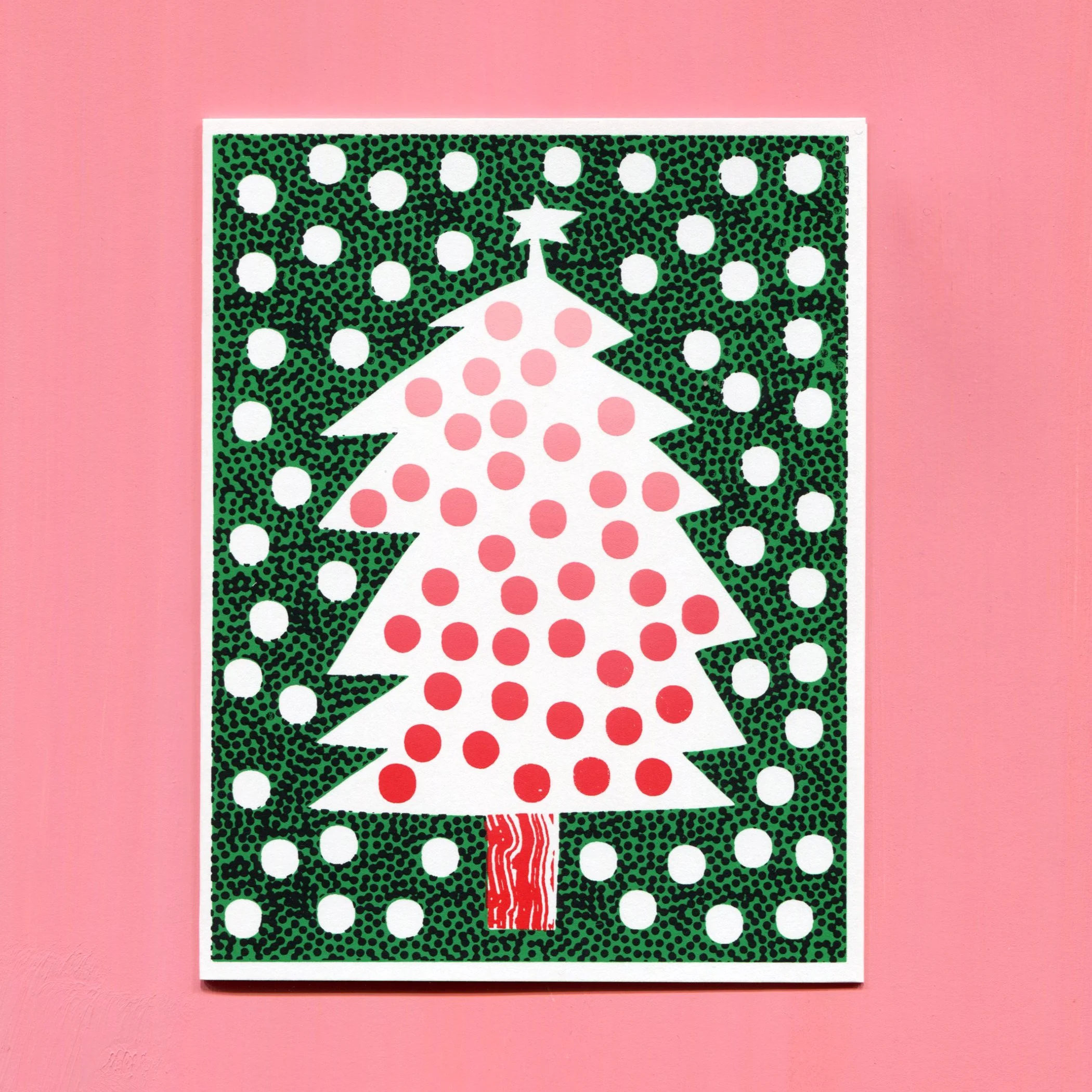 FPS-CHRISTMASTREE IN THE SNOW.jpg