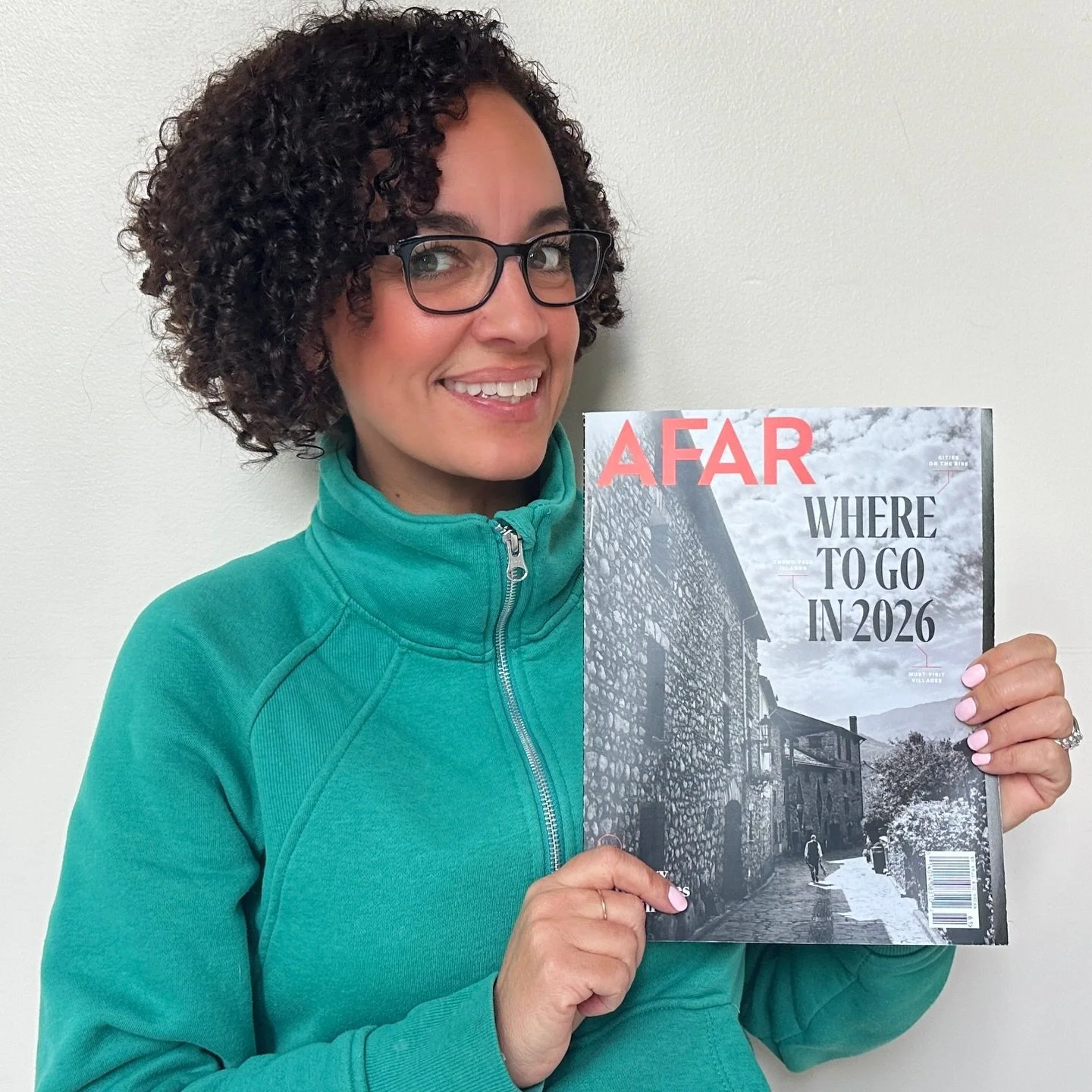 Just received a special delivery in the mail - the perfect way to wrap up the last day of the year! 👩🏽&zwj;💻✨

I always love seeing my work in print, and my story on @sabatouristbureau for @afarmedia&rsquo;s Where To Go in 2026 list is one you&rsq