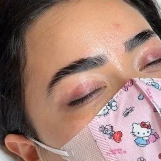 Brow lamination, fluffy brows after a Hydra brow procedure. hydrating brow lamination in Greenwich London