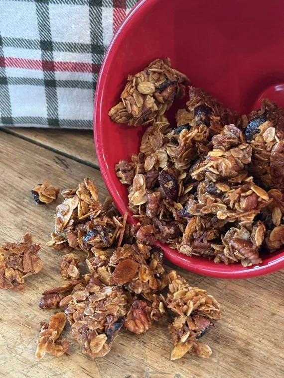 gingerbreadgranola.jpg