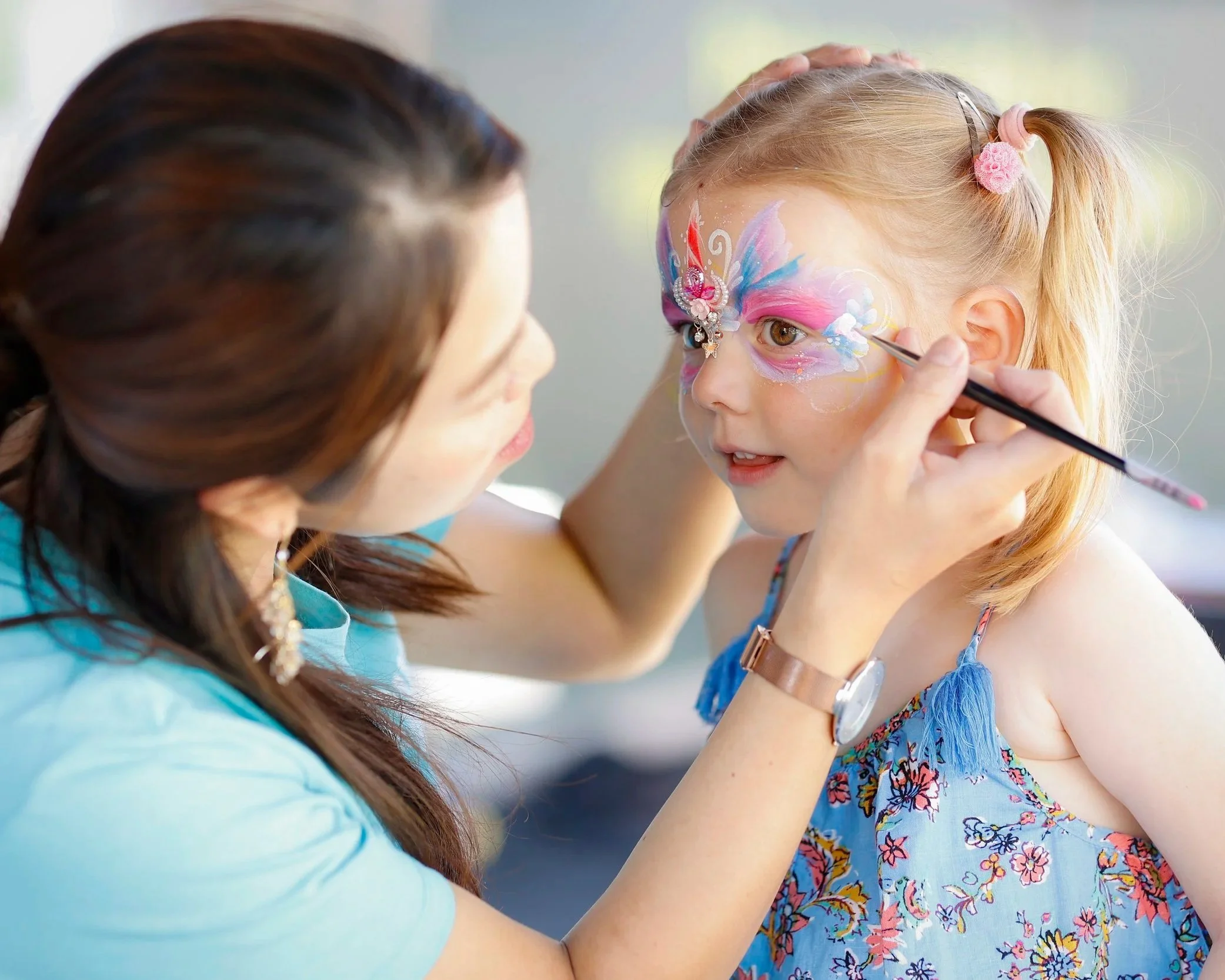 CHILDREN'S ENTERTAINMENT