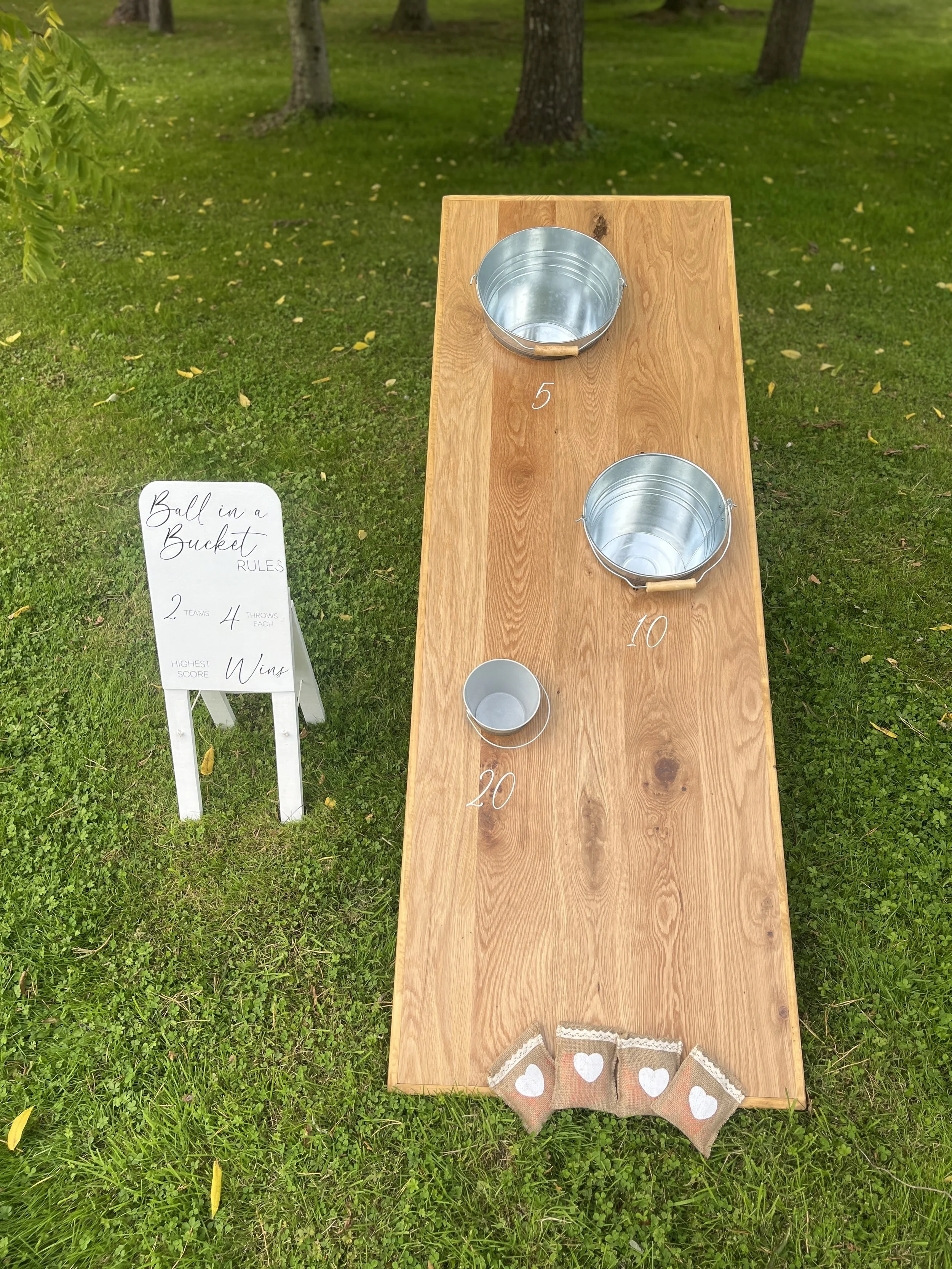 Ball in a Bucket is a game ideal for children and adults alike. Choose between balls or bean bags to complete the look for your event.