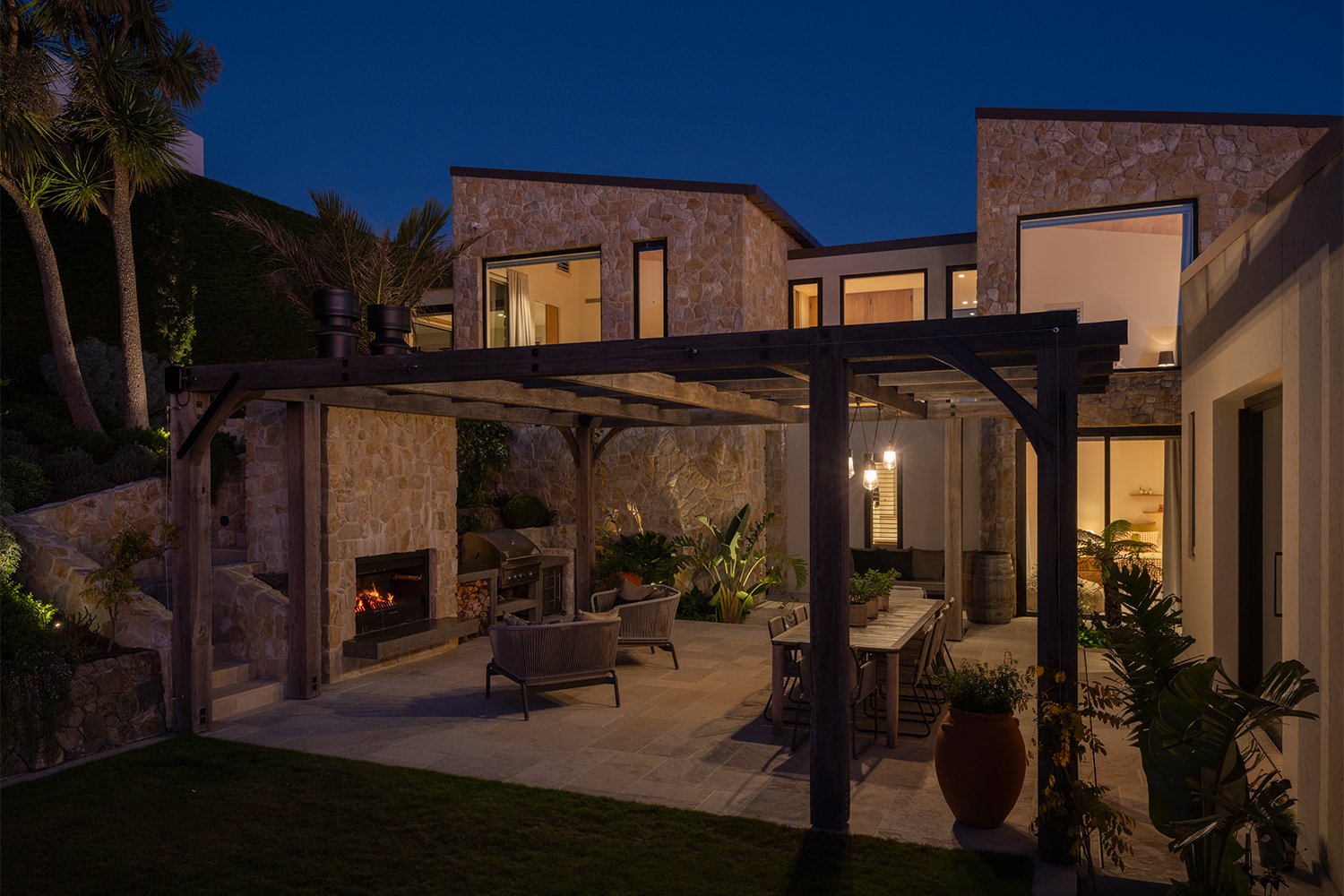 6500-Mediterranean-House-Whitaker-Architects-10-1500x1000px.jpg