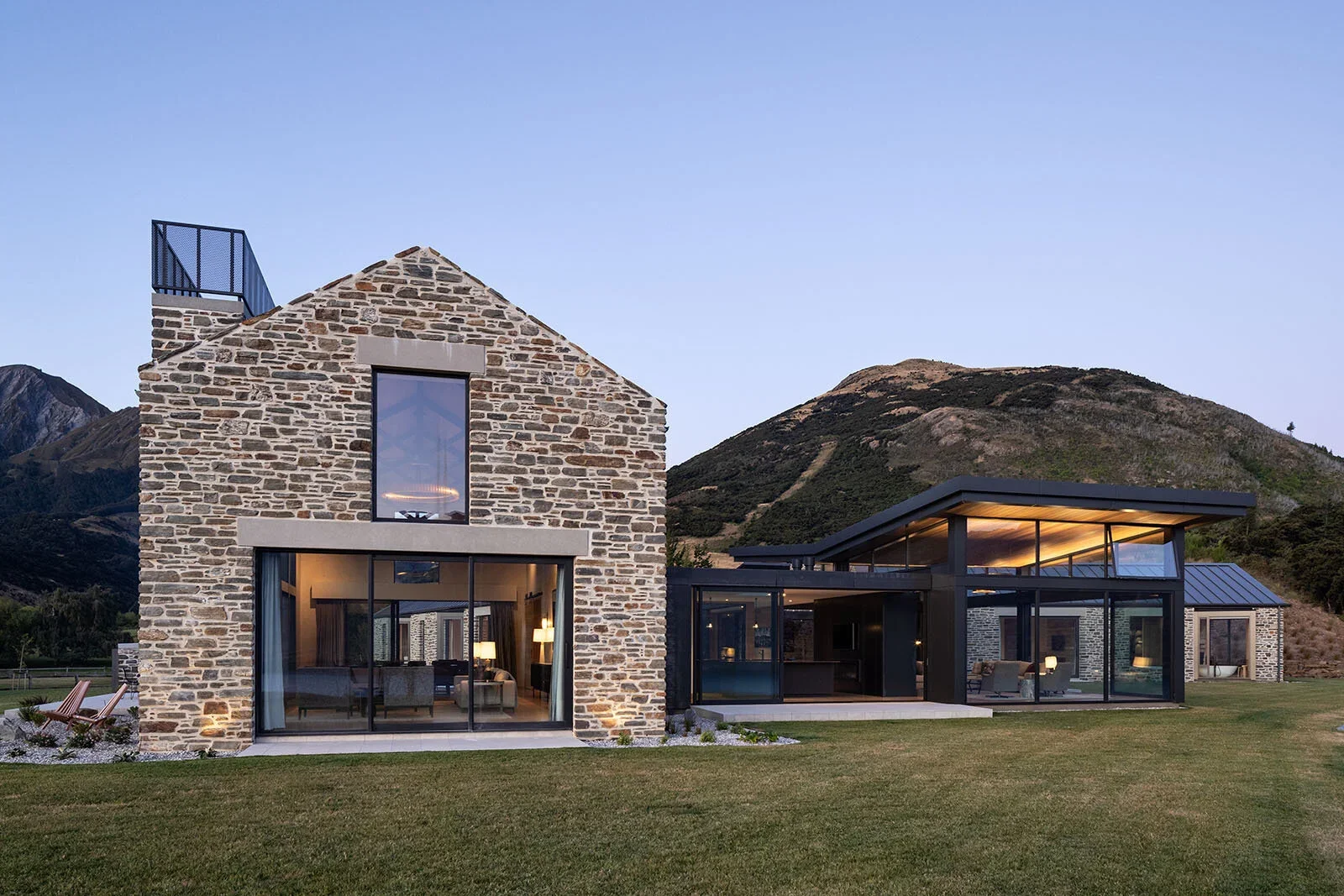 Closeburn Lodge, Closeburn Station, Lake Wakatipu, Francis Whitaker, Phil Spencer, New Zealand's Best Homes