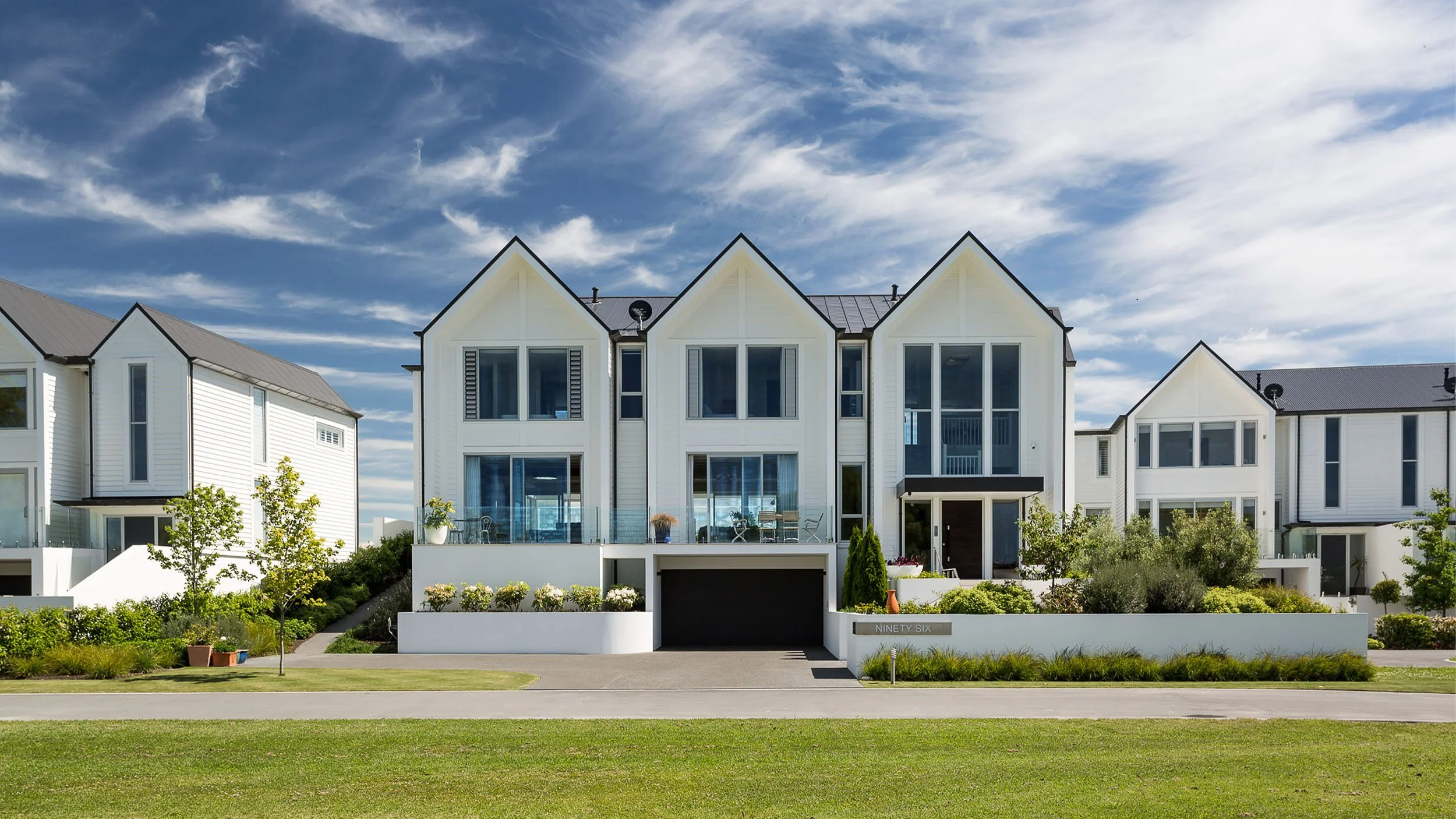 5447-Clearwater-House-Golf-Christchuch 01 2500px.jpg
