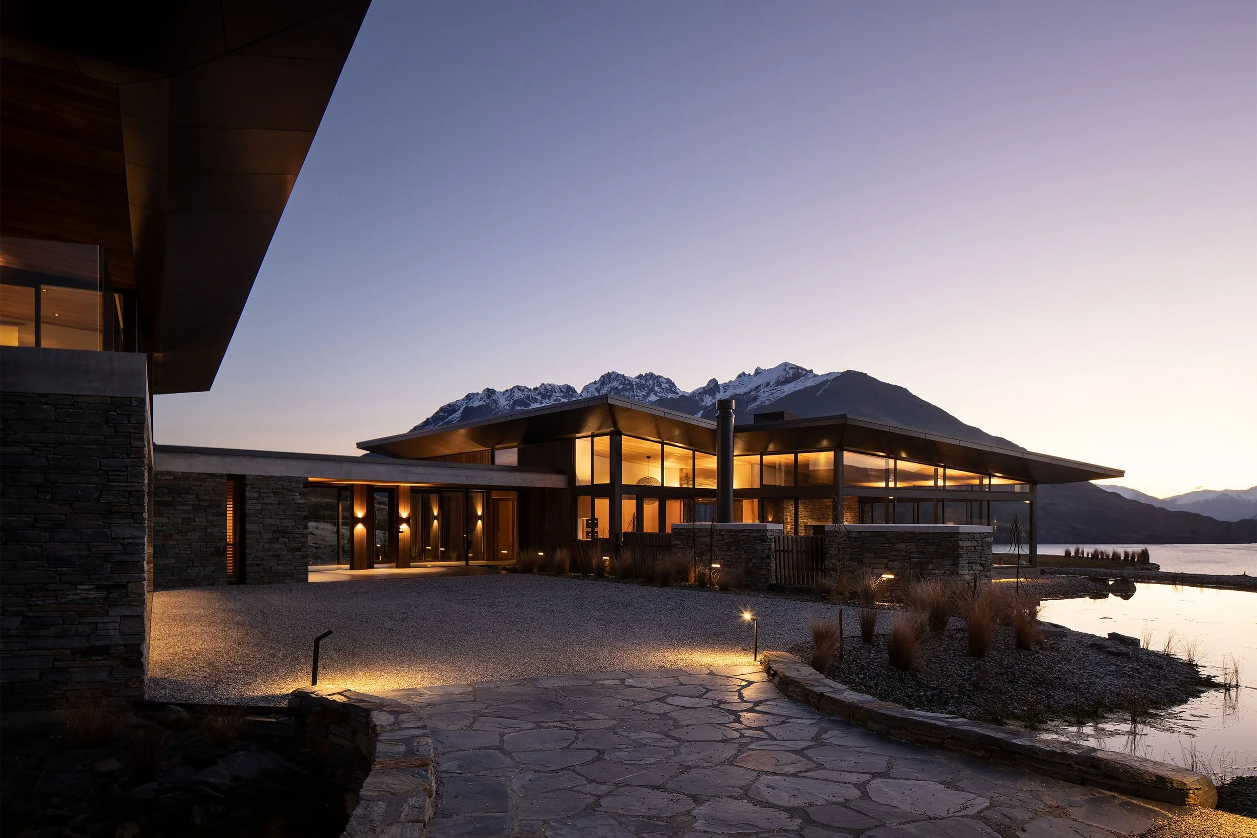 5770-Hidden-Island-Retreat-Queenstown 01 3000px.jpg