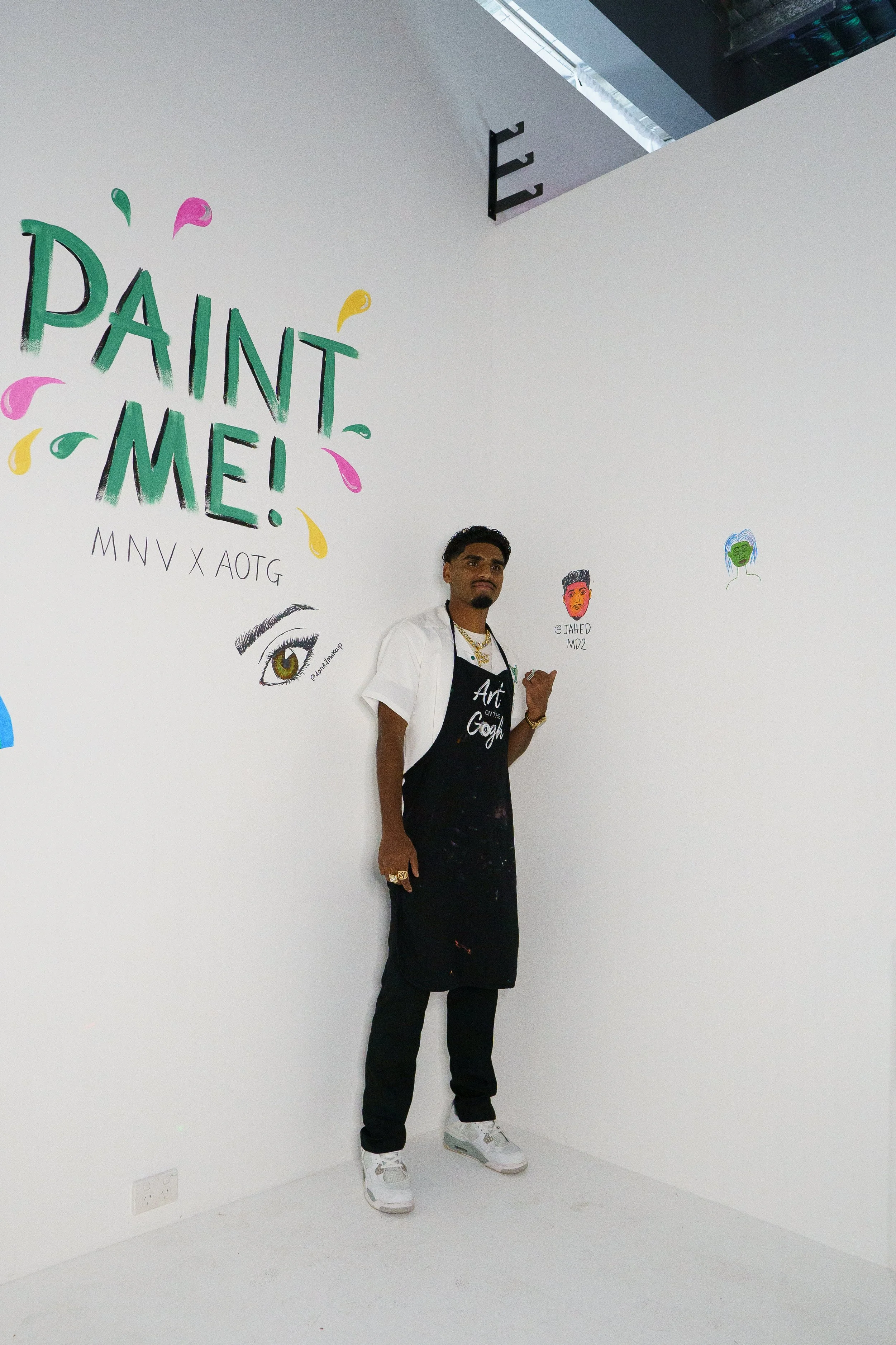 sydney-paint-and-sip-event-first-paint-wall.jpg.jpg