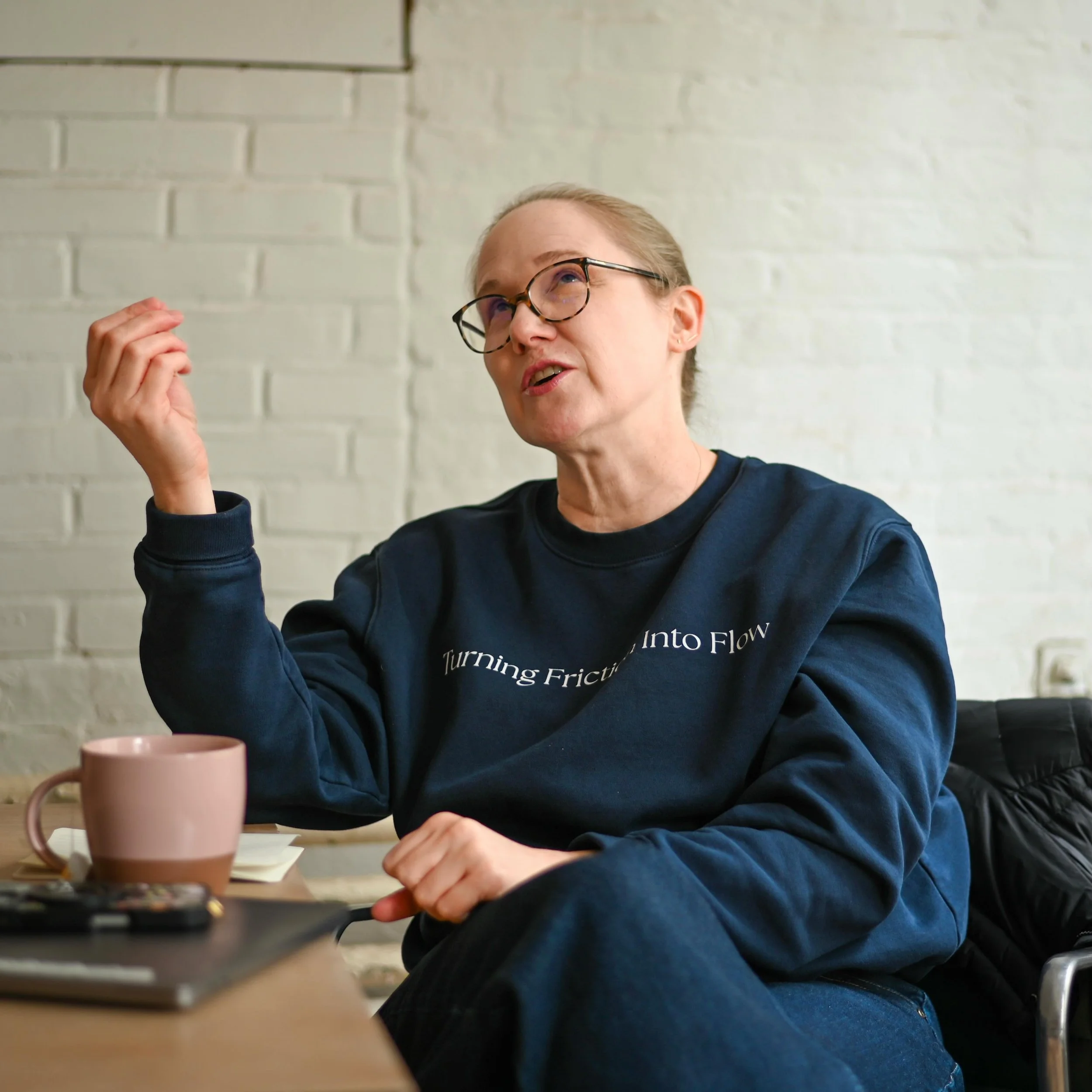 Some photographers focus on what they see, but the best ones also show us why and how their subjects matter.

Lindsey Lerner captures her subjects not just with her camera, but also through her writing and spoken word. She calls these sessions Field 