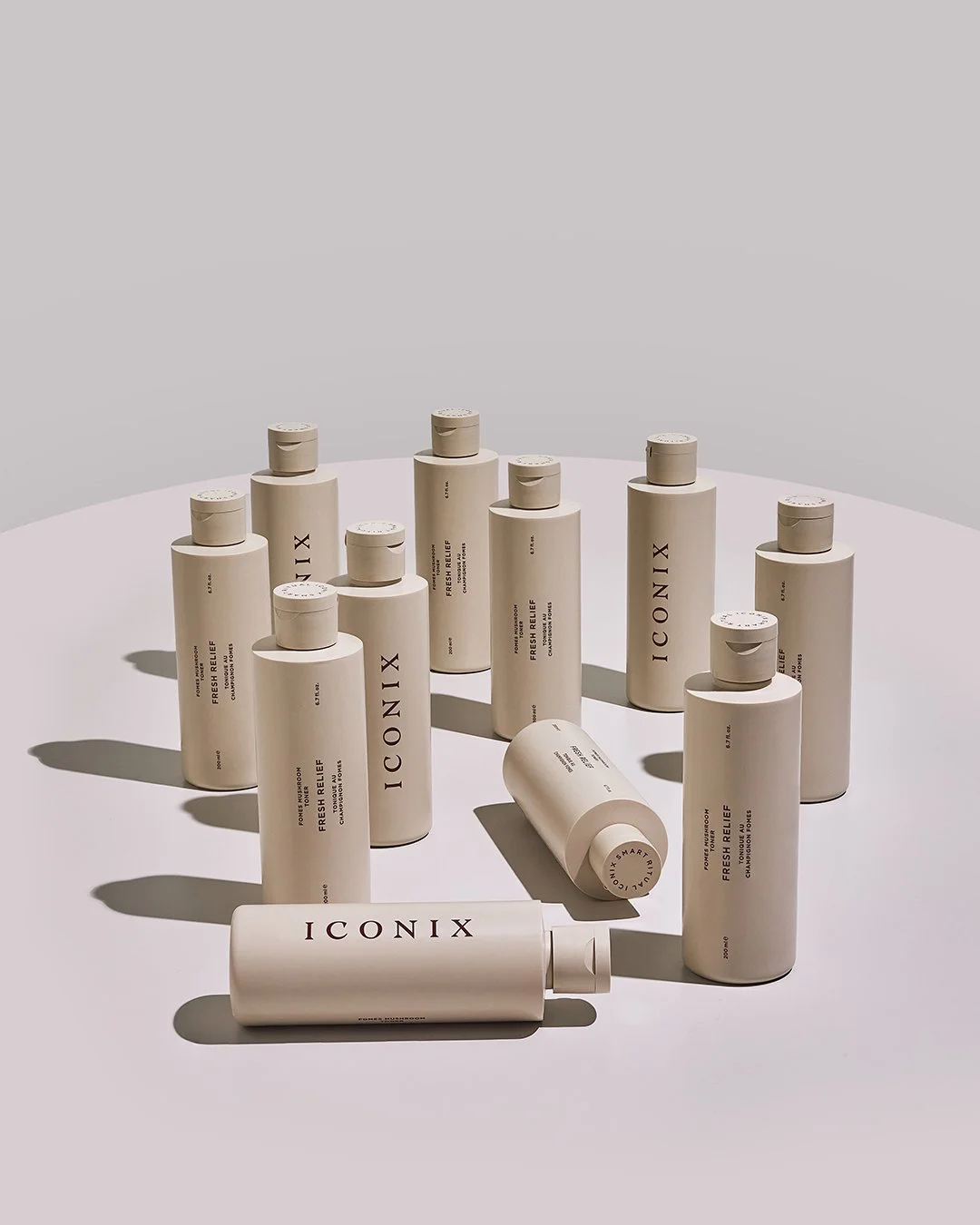 iconix 260220886.jpg