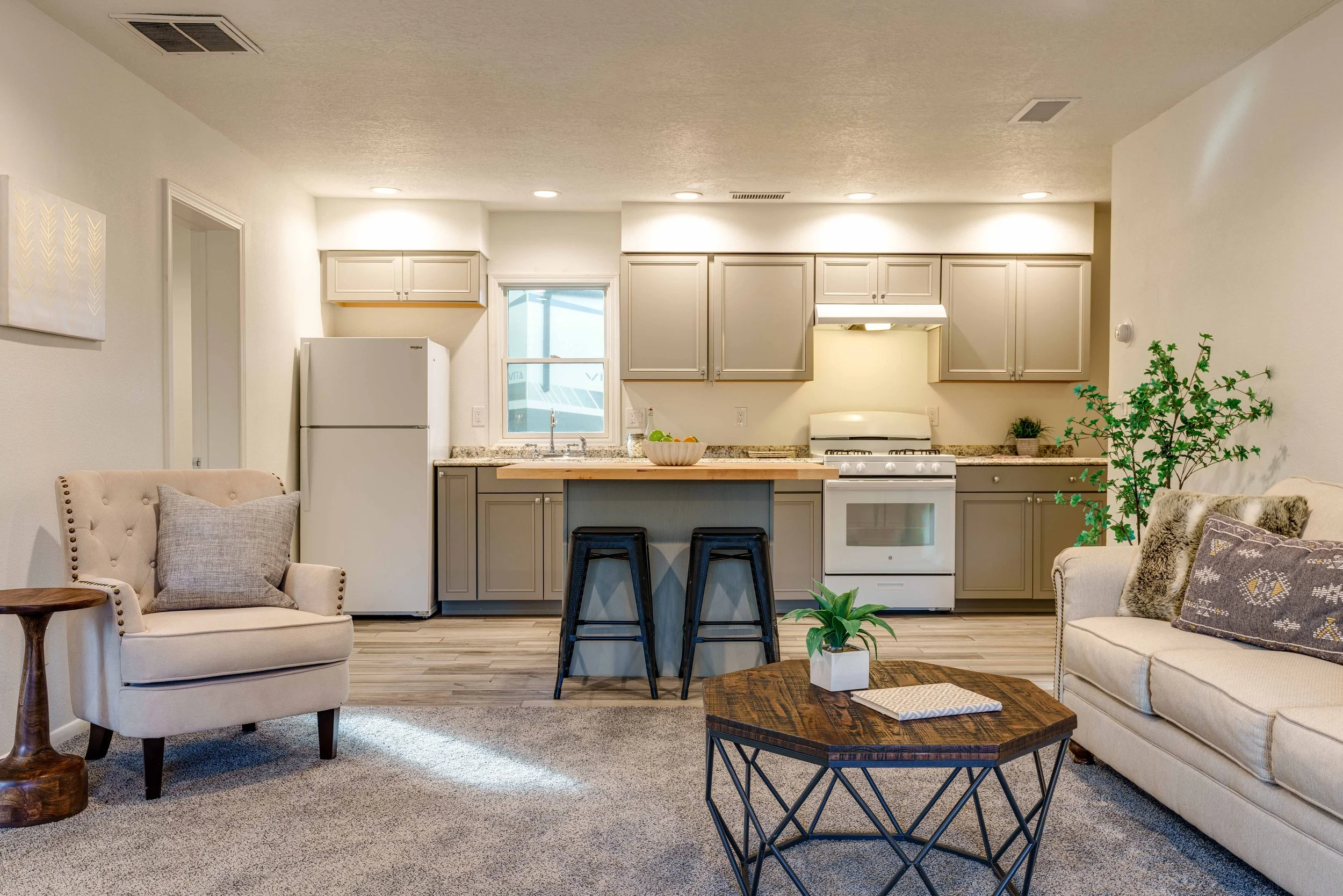 4000 Ivylawn Ct NW_Tradition-49.JPG