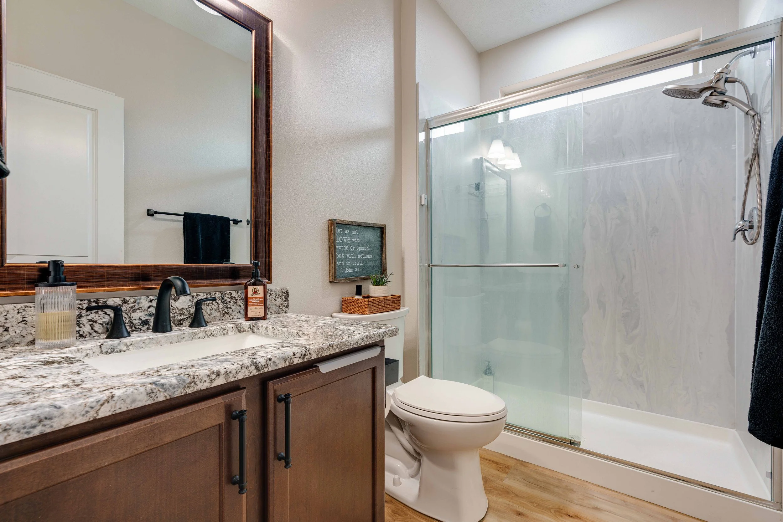 6631 Yawkey Way NE Tradition-52.jpg