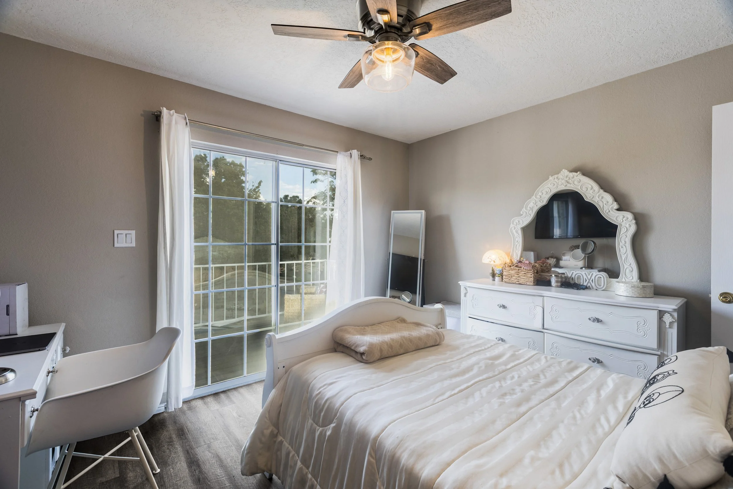 TraditionRealEstate_4304RioColoradoRoad_-13.jpg
