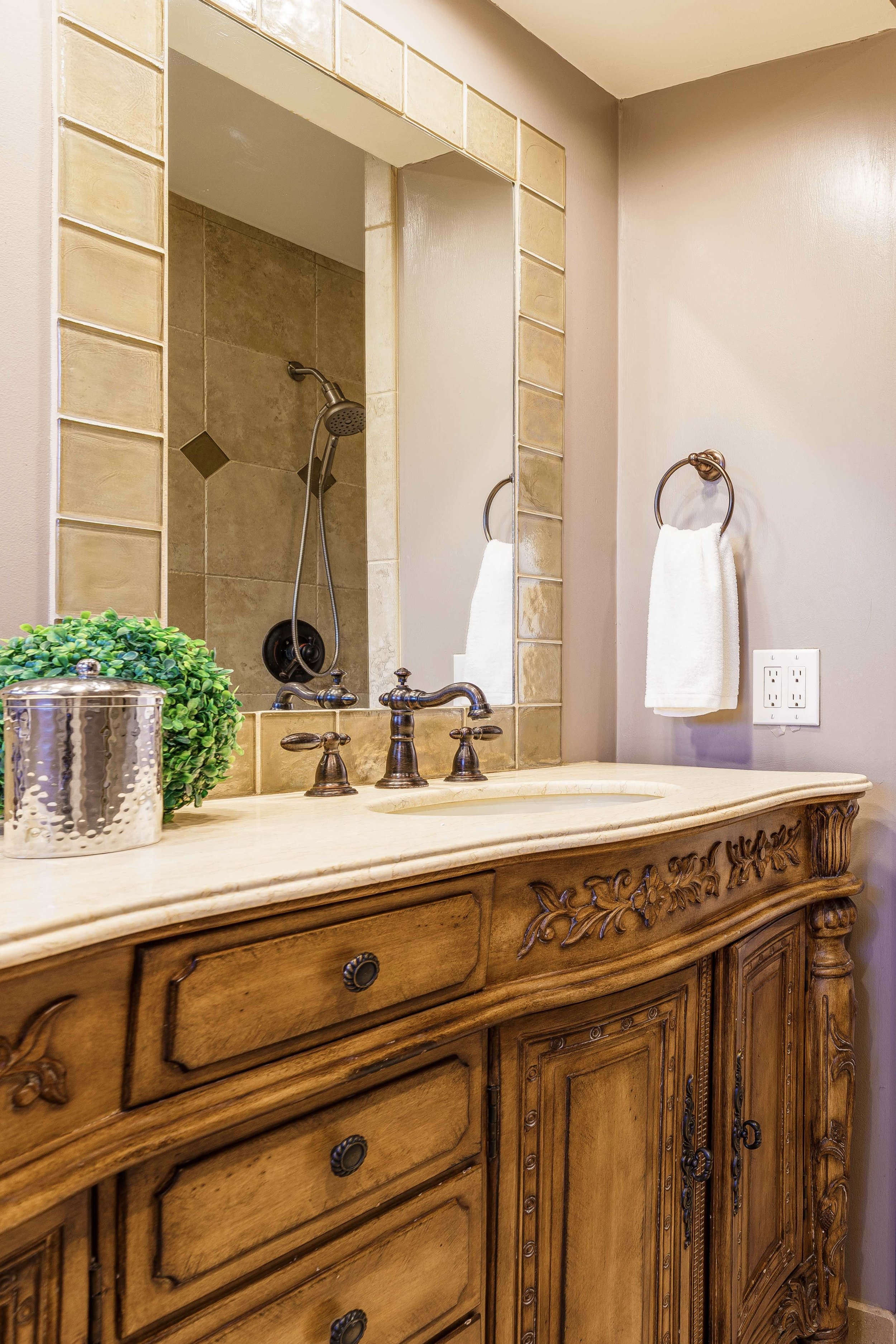 4000 Ivylawn Ct NW_Tradition-34.JPG