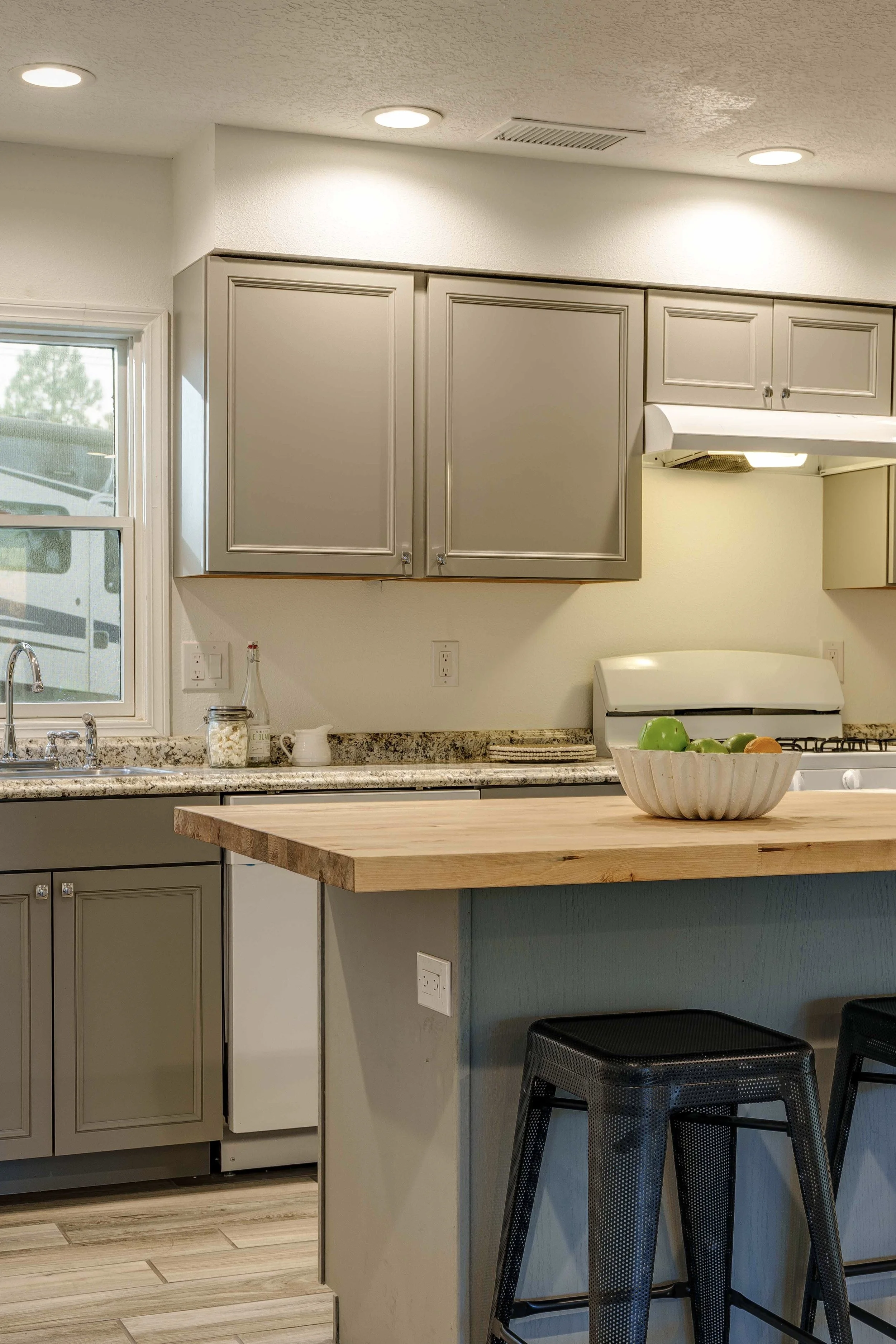 4000 Ivylawn Ct NW_Tradition-50.JPG