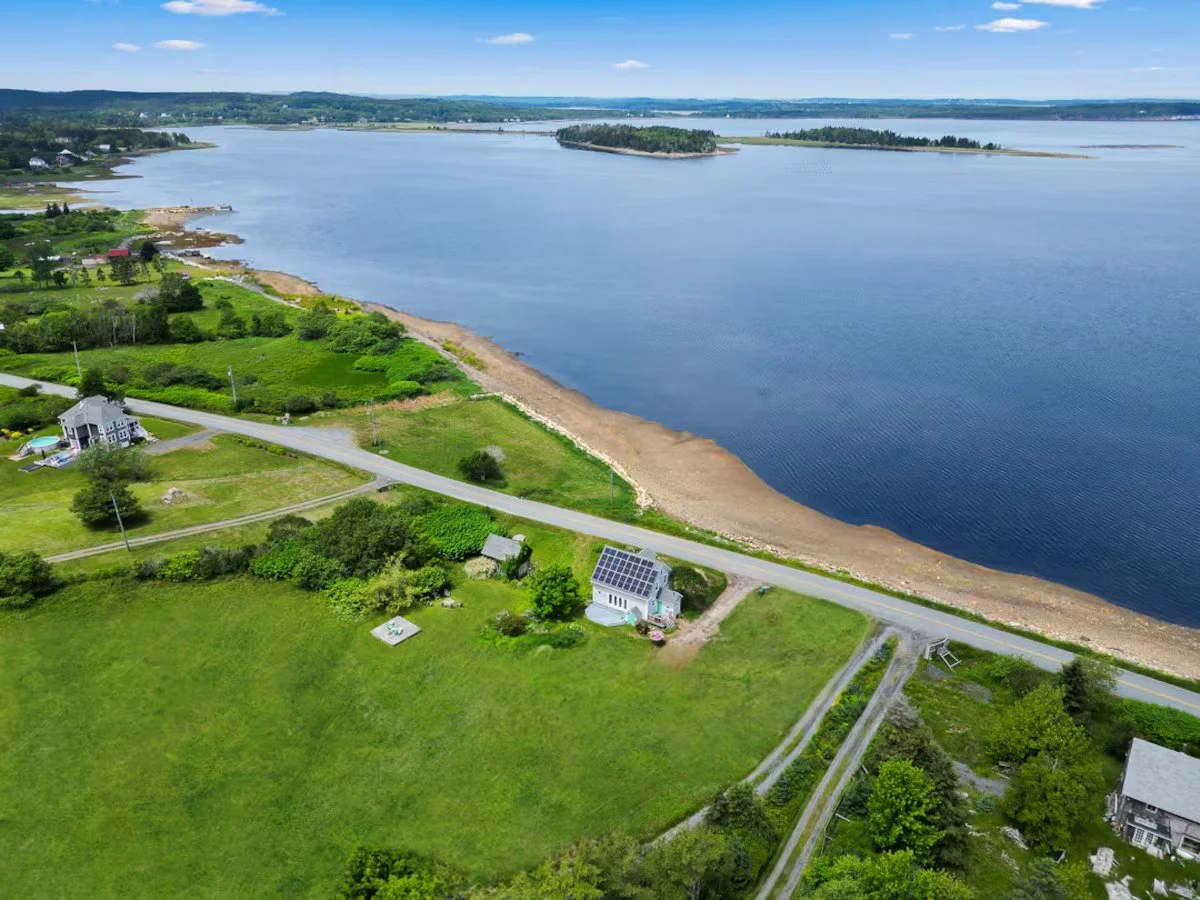 The Rosebay Getaway ~ Kingsburg, Nova Scotia