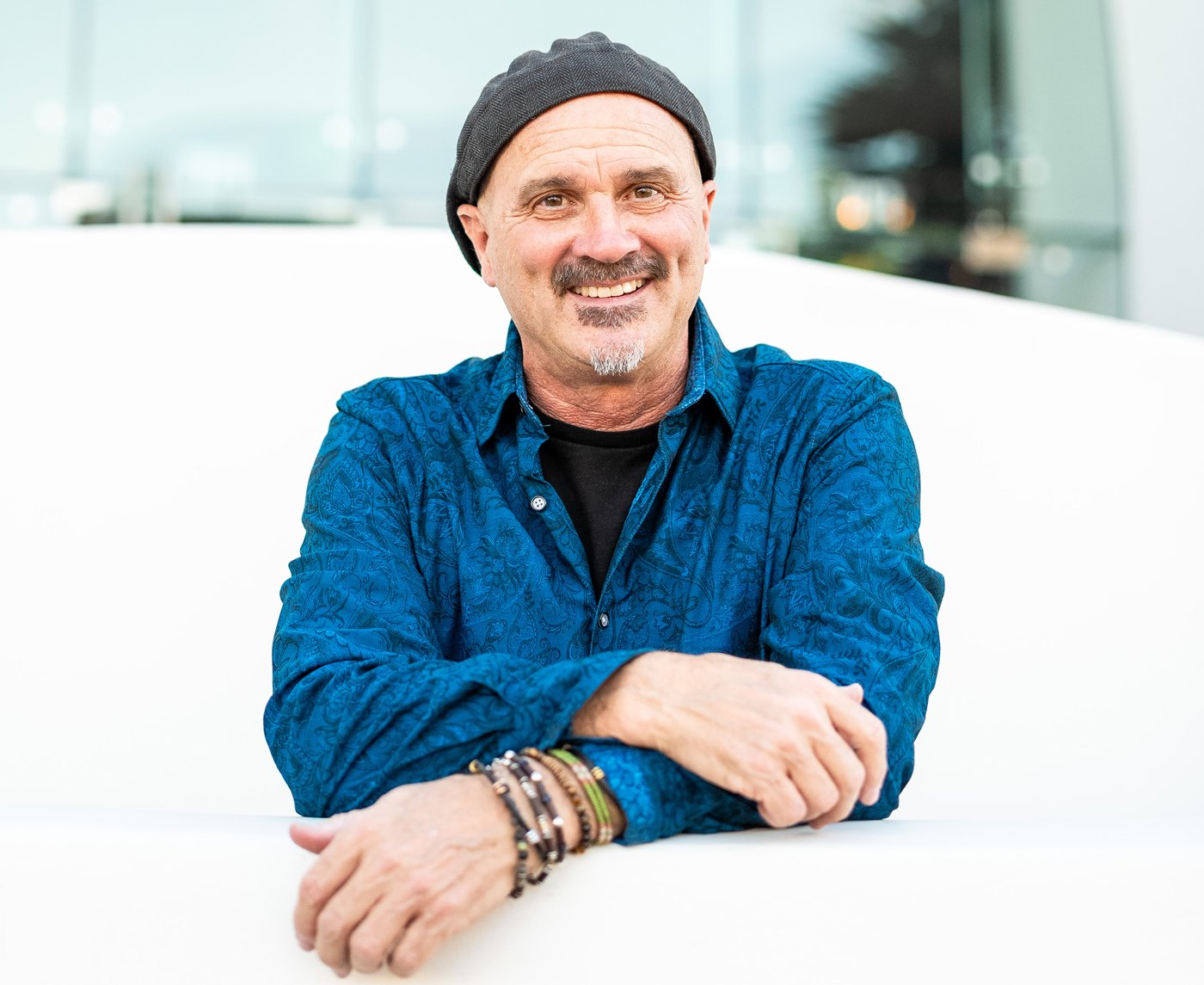 eric in front of the moxi childrens museum