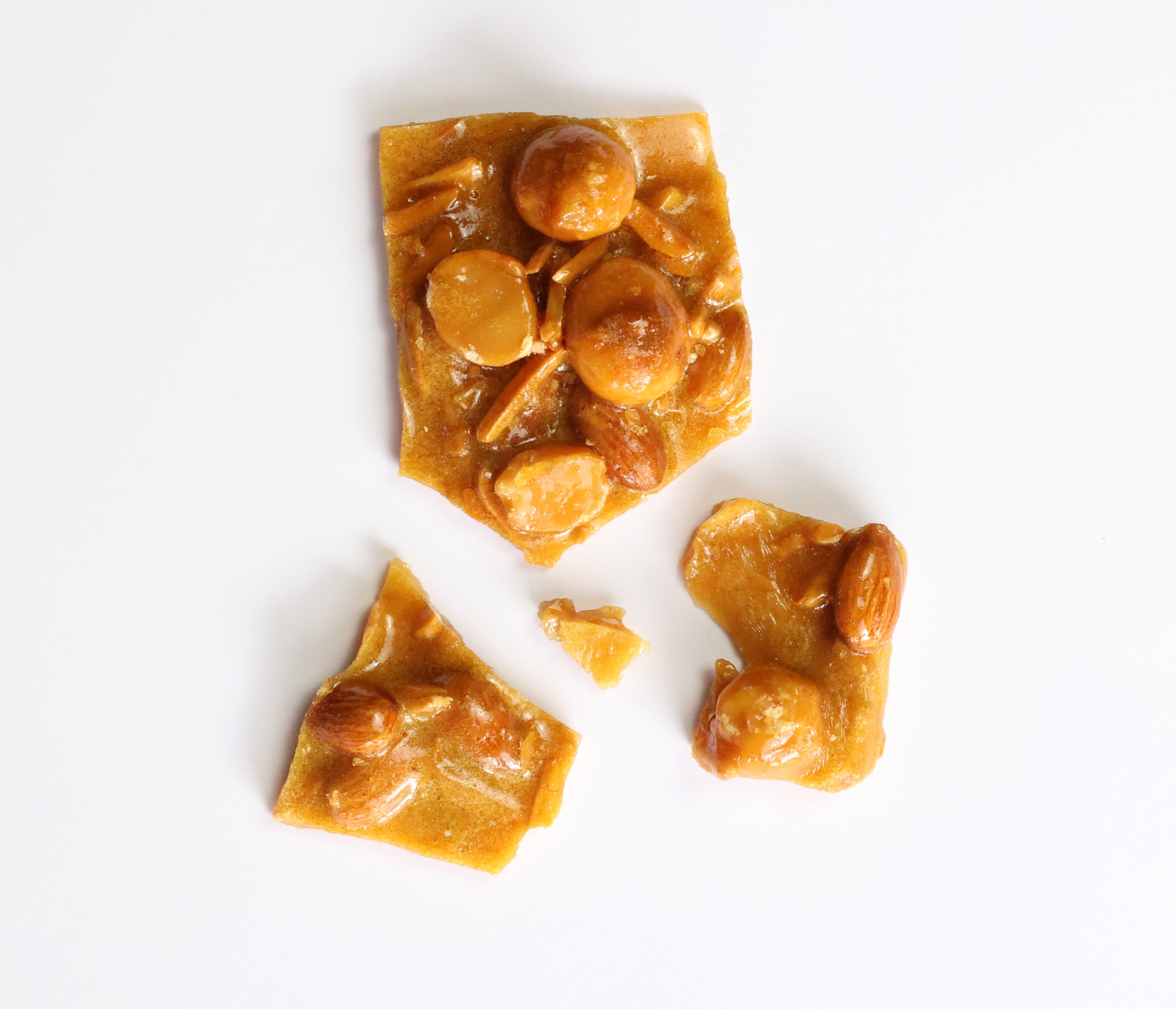 Macadamia & Almond Brittle 150g