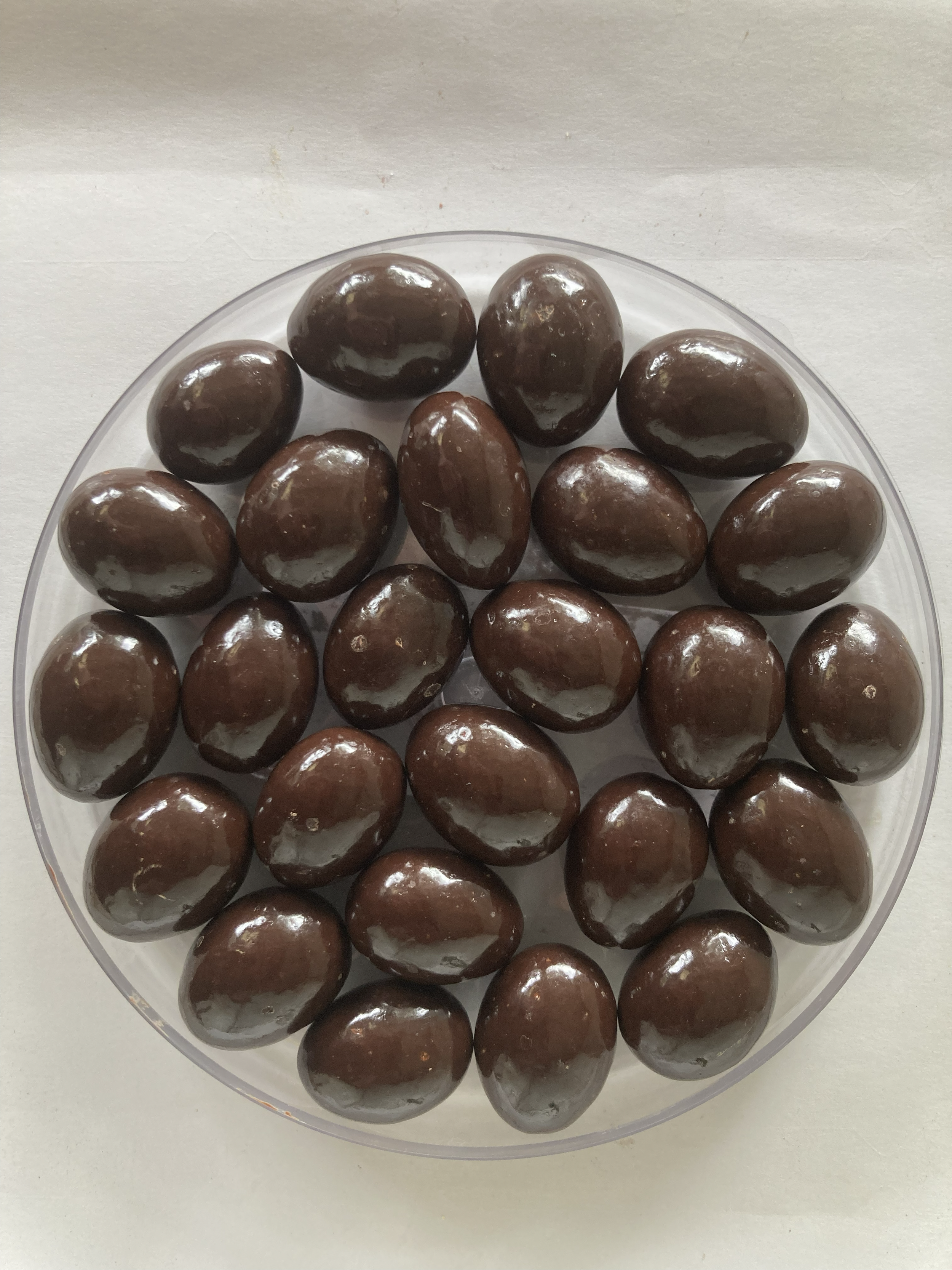 Round Gift Tray - Dark Choc Almonds 180g