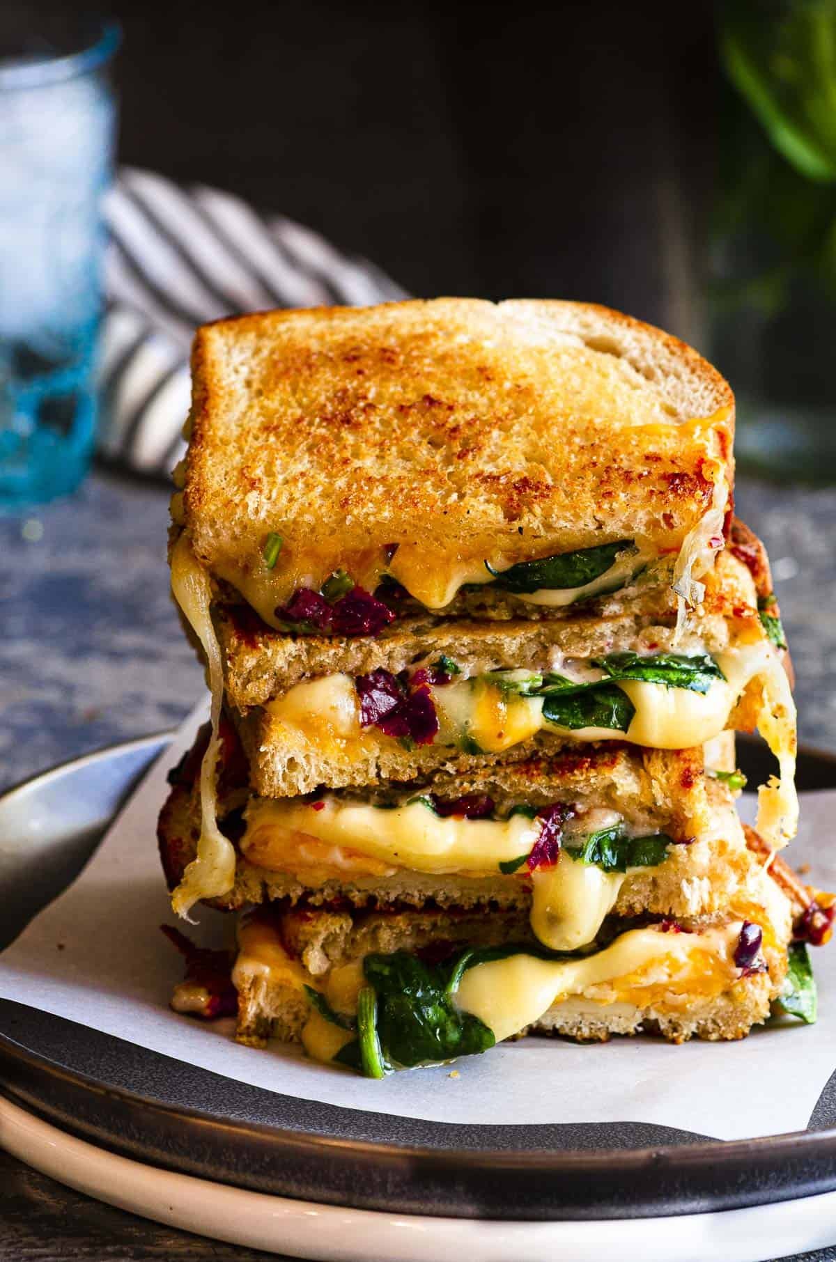 The-best-grilled-cheese-sandwich-6-1.jpg