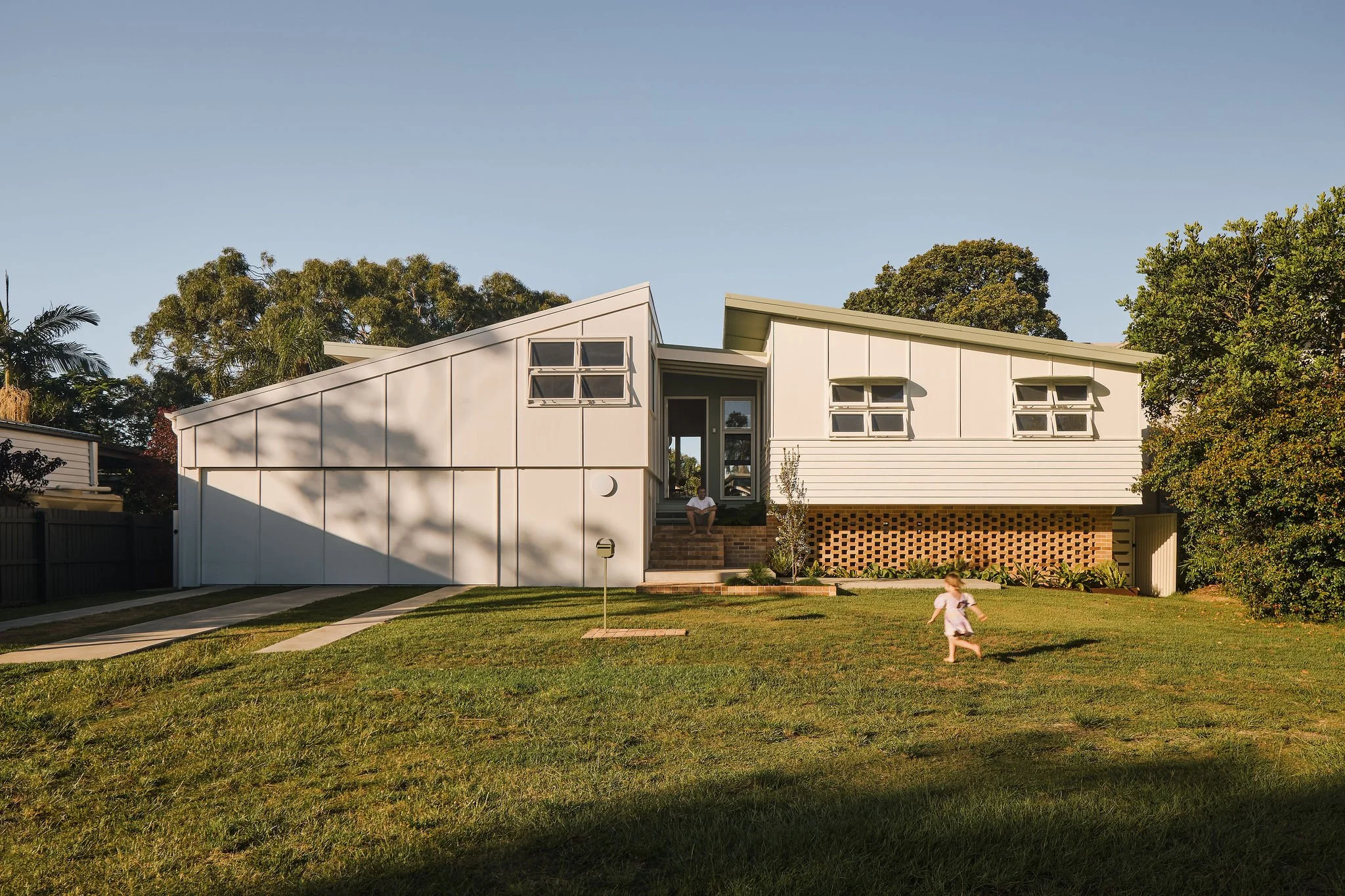 (x) Fingal house 2.0