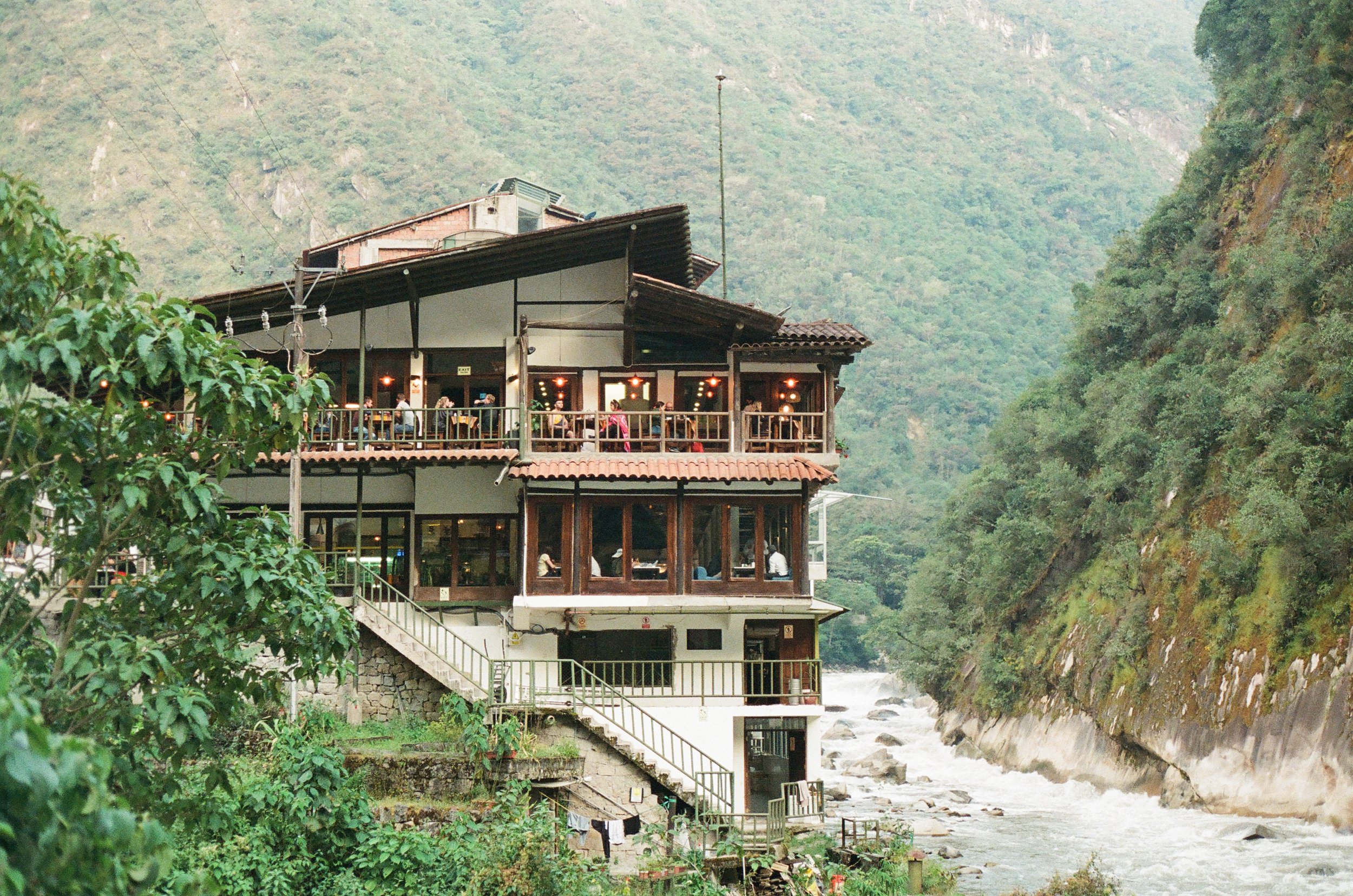 Aguas Calientes 2
