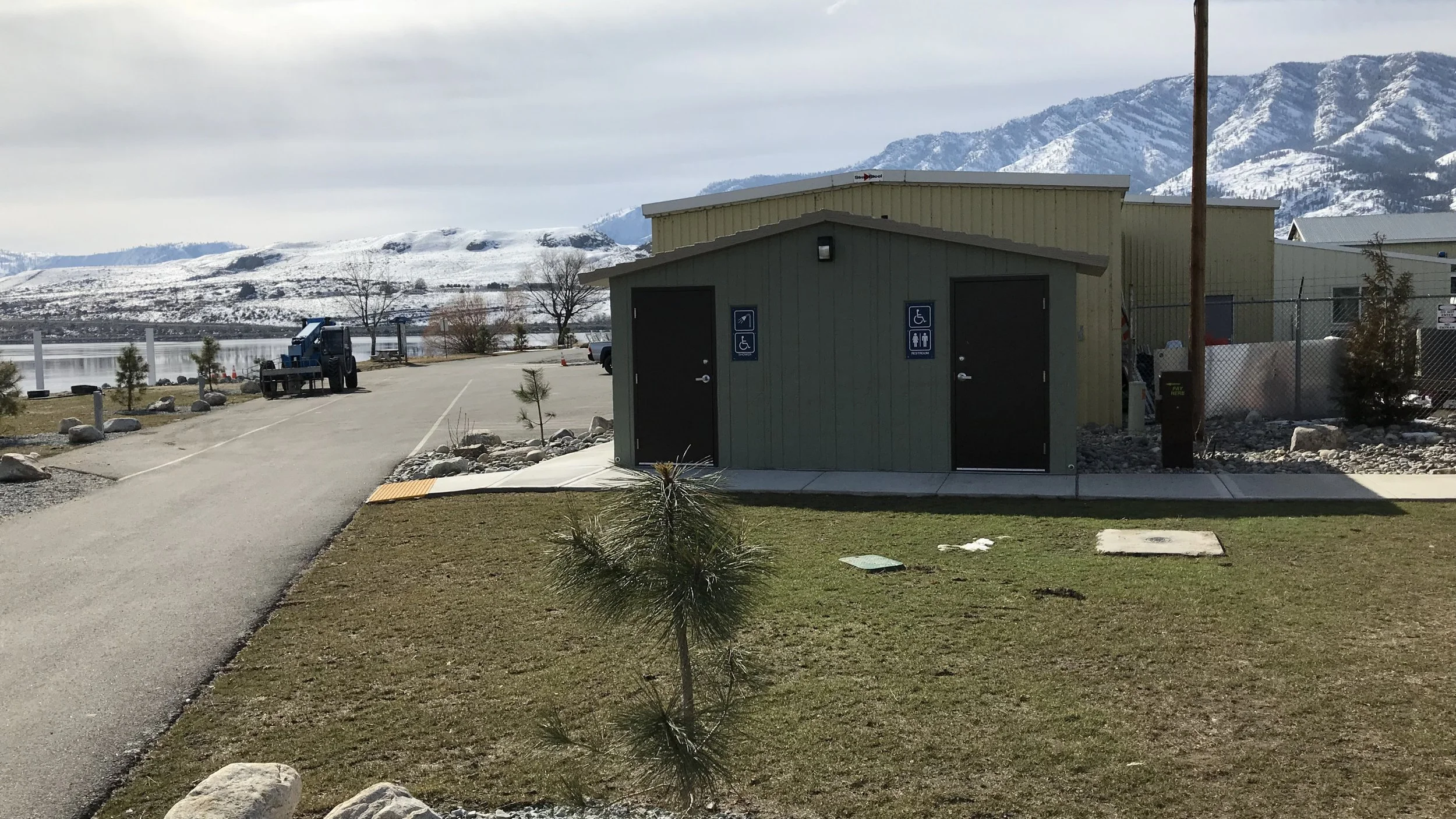 Pateros Ives Landing