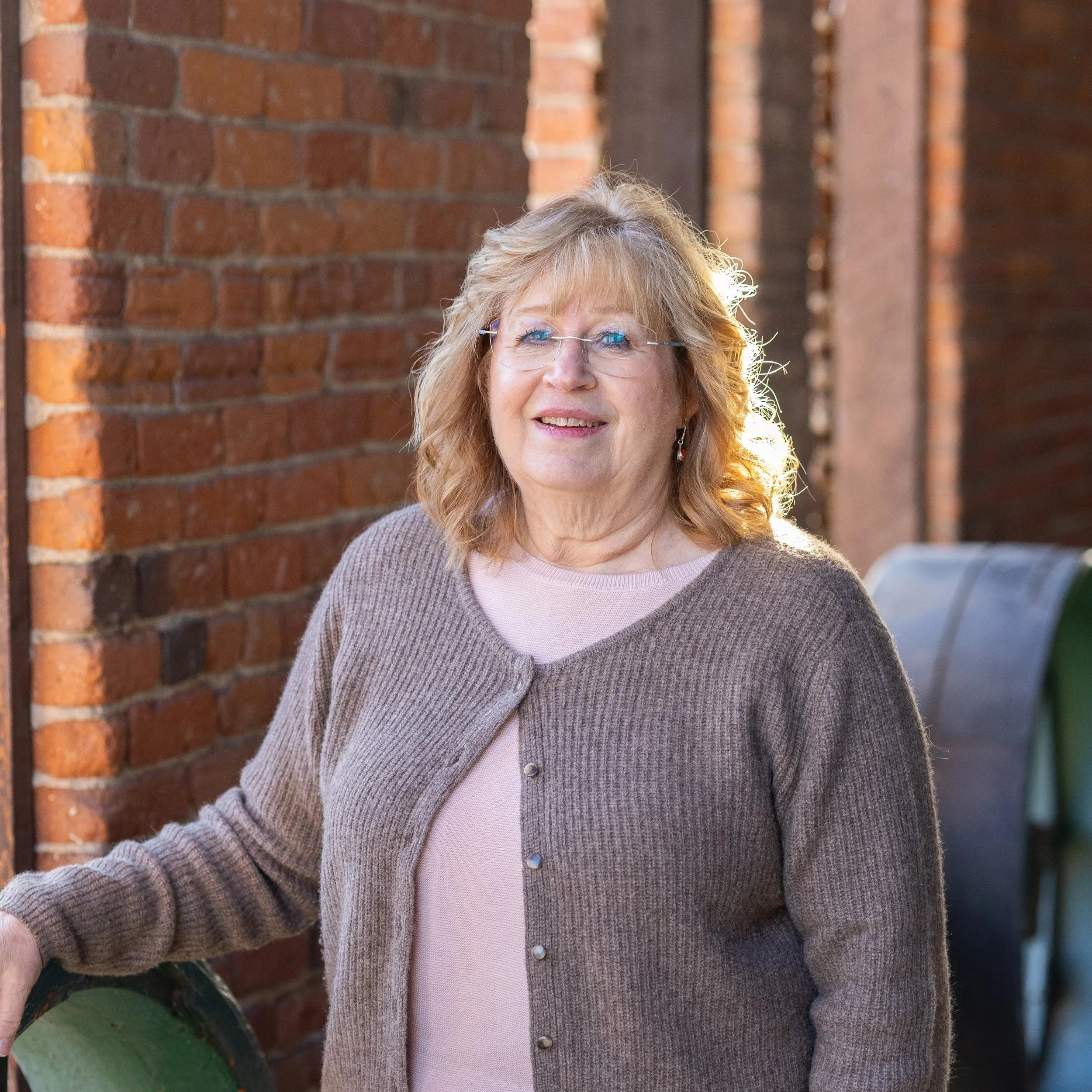 Varela Engineering & Management Office Manager supporting administrative and operational functions.