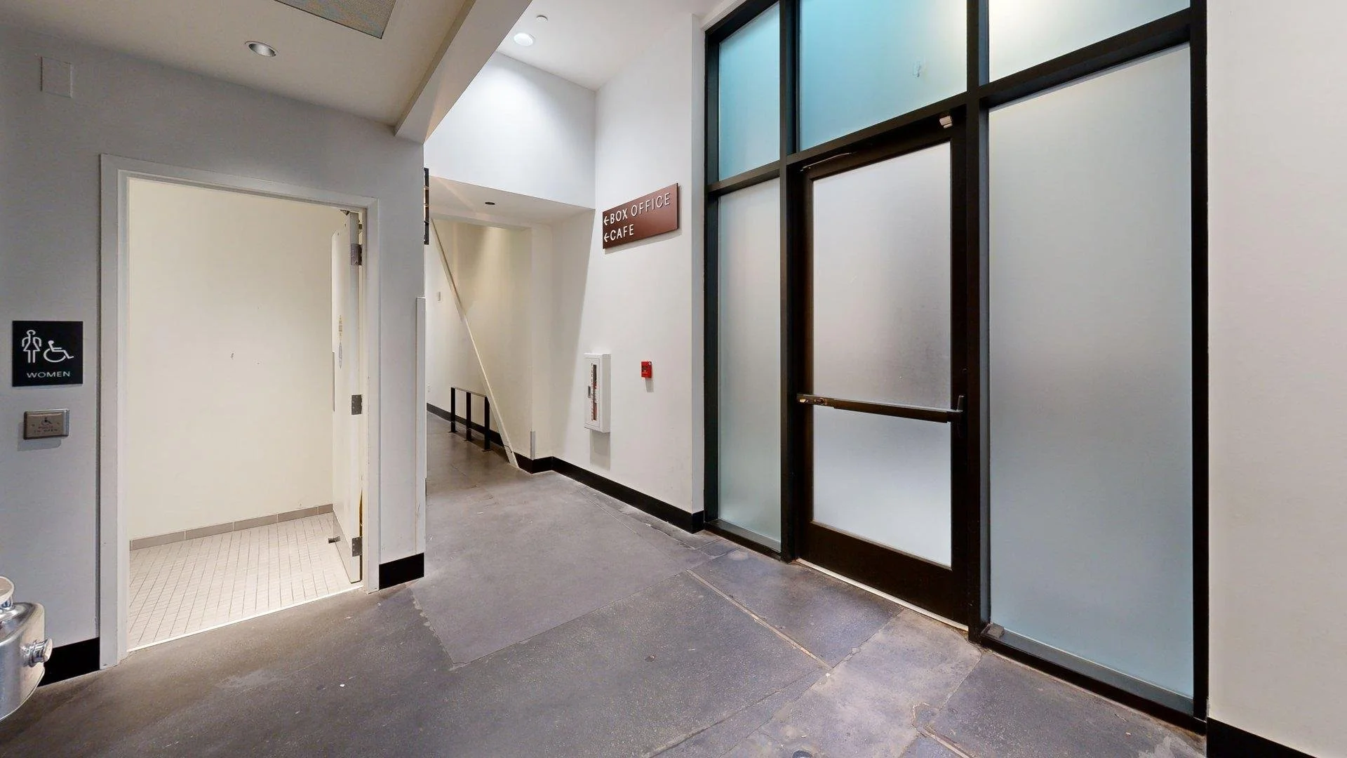 Space-B-C-Hallway 6.jpg