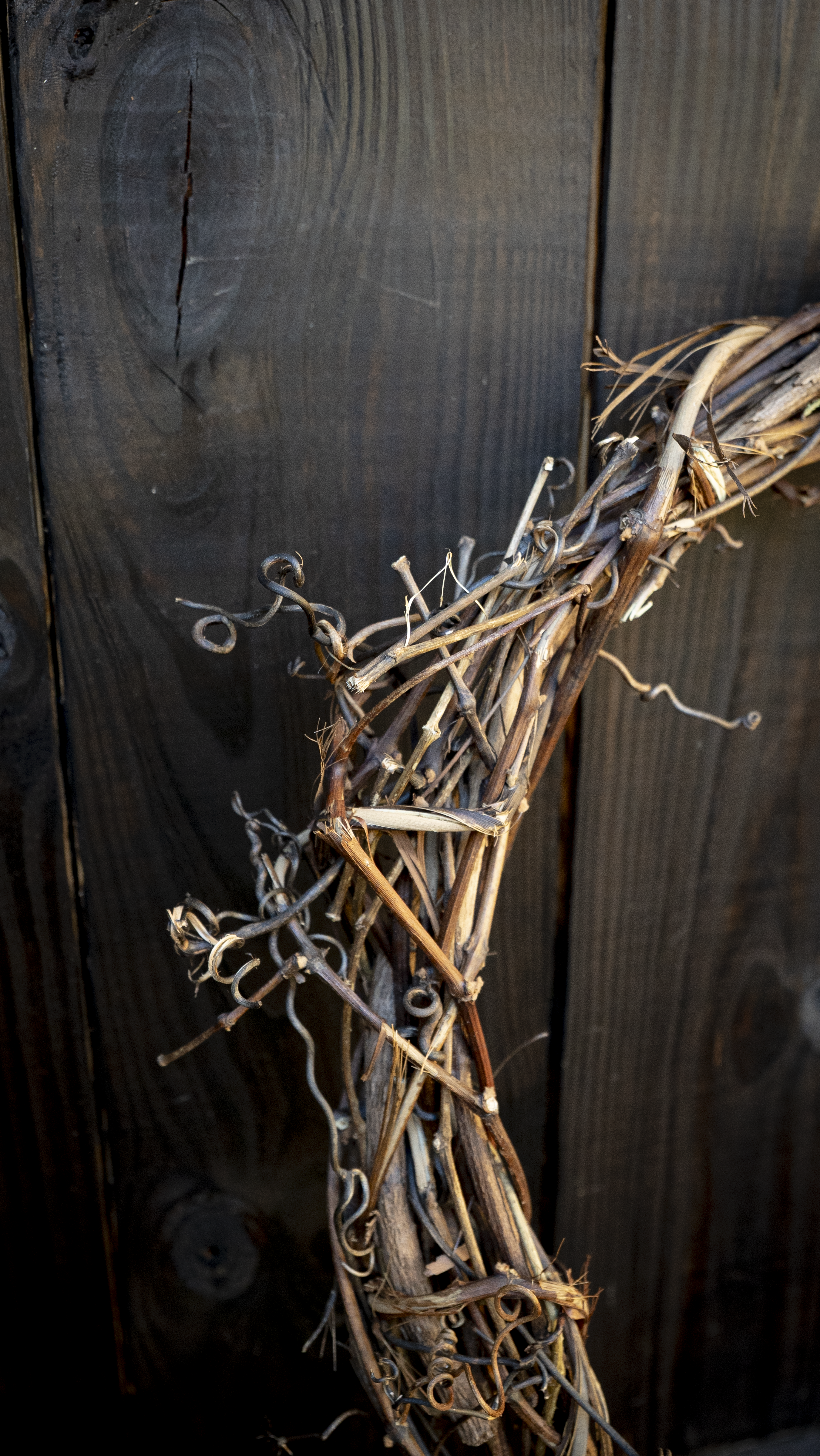 Grapevine Wreath upclose.PNG