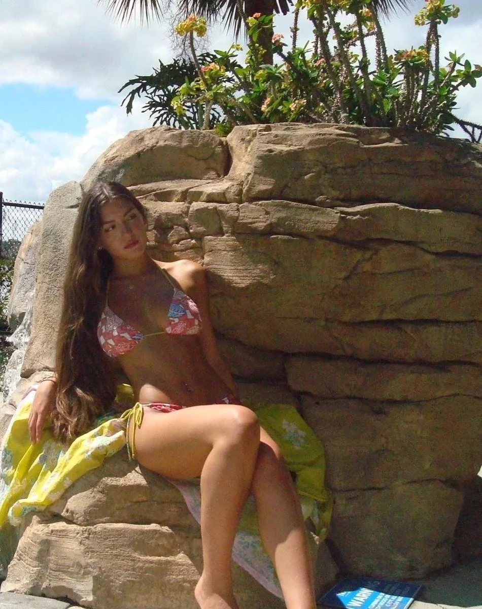 e653add1-1d17-40d8-8b08-f593850ba2db.jpg