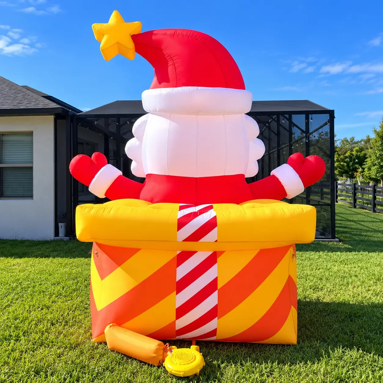 Backyard Inflatable Santa Gift Display.webp